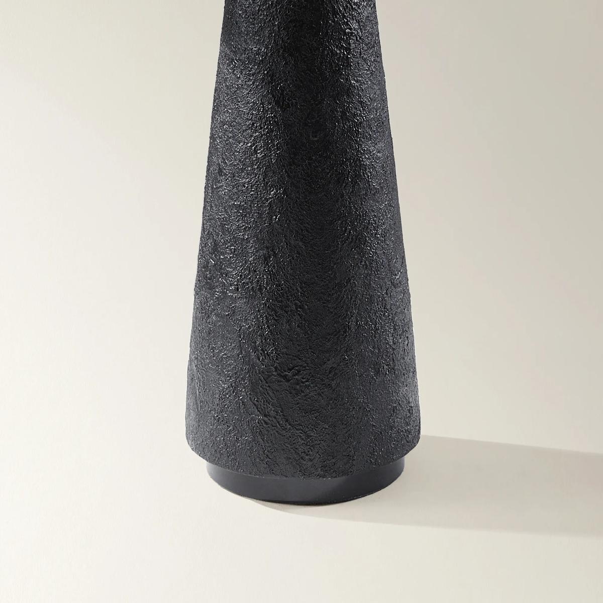 Beton Table Lamp - Black