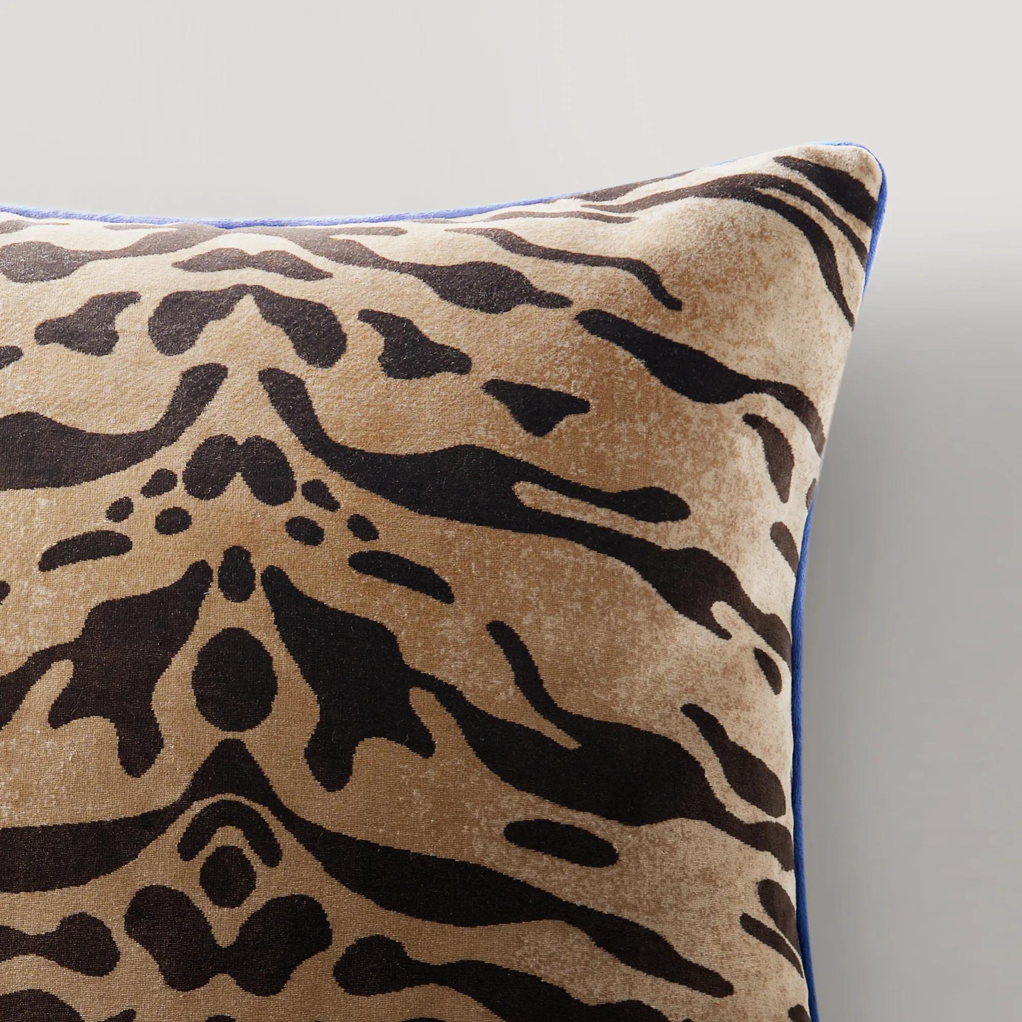Bronze Tiger Pillow 22" - Blue Piping