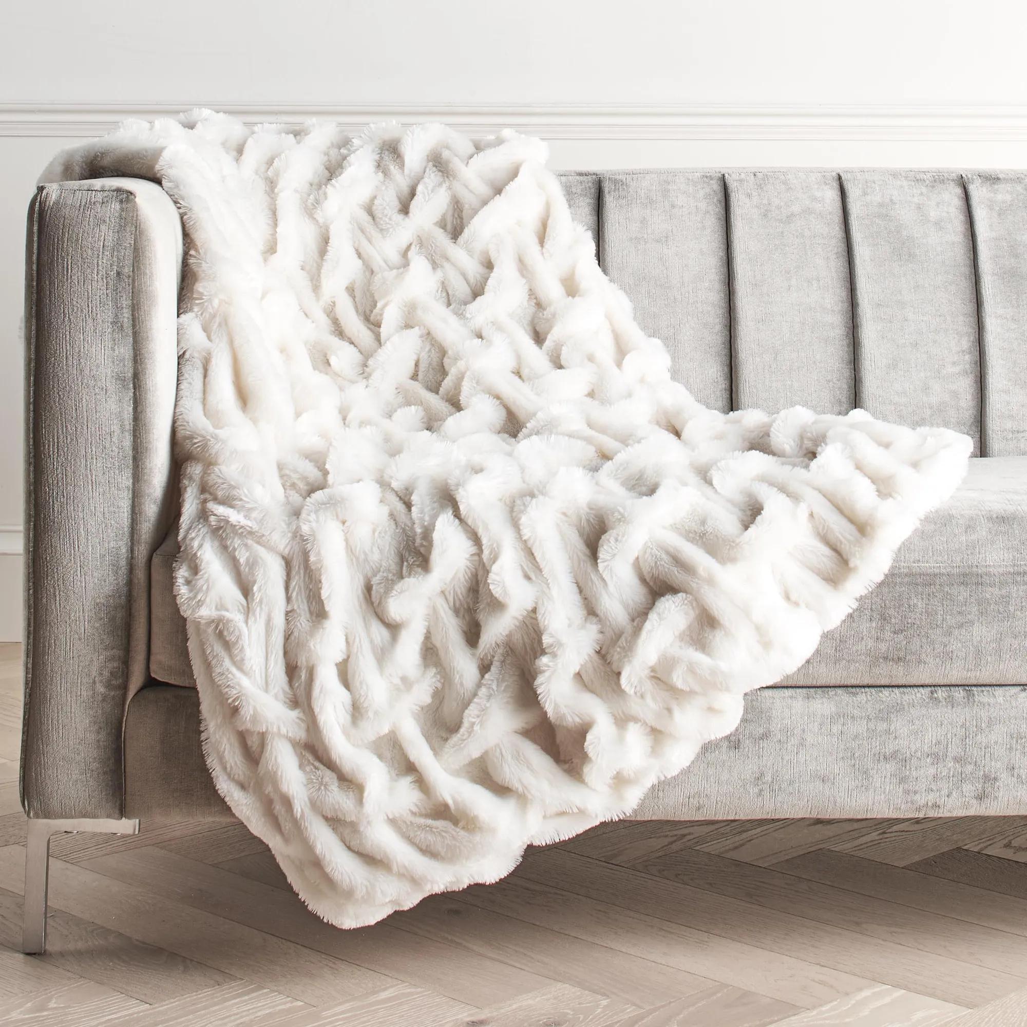 Oslo Throw - White
