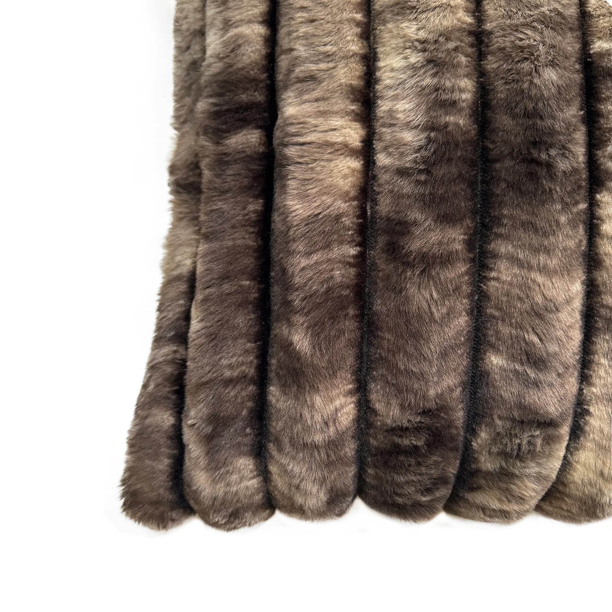 Fur Channel 20" -  Chocolate