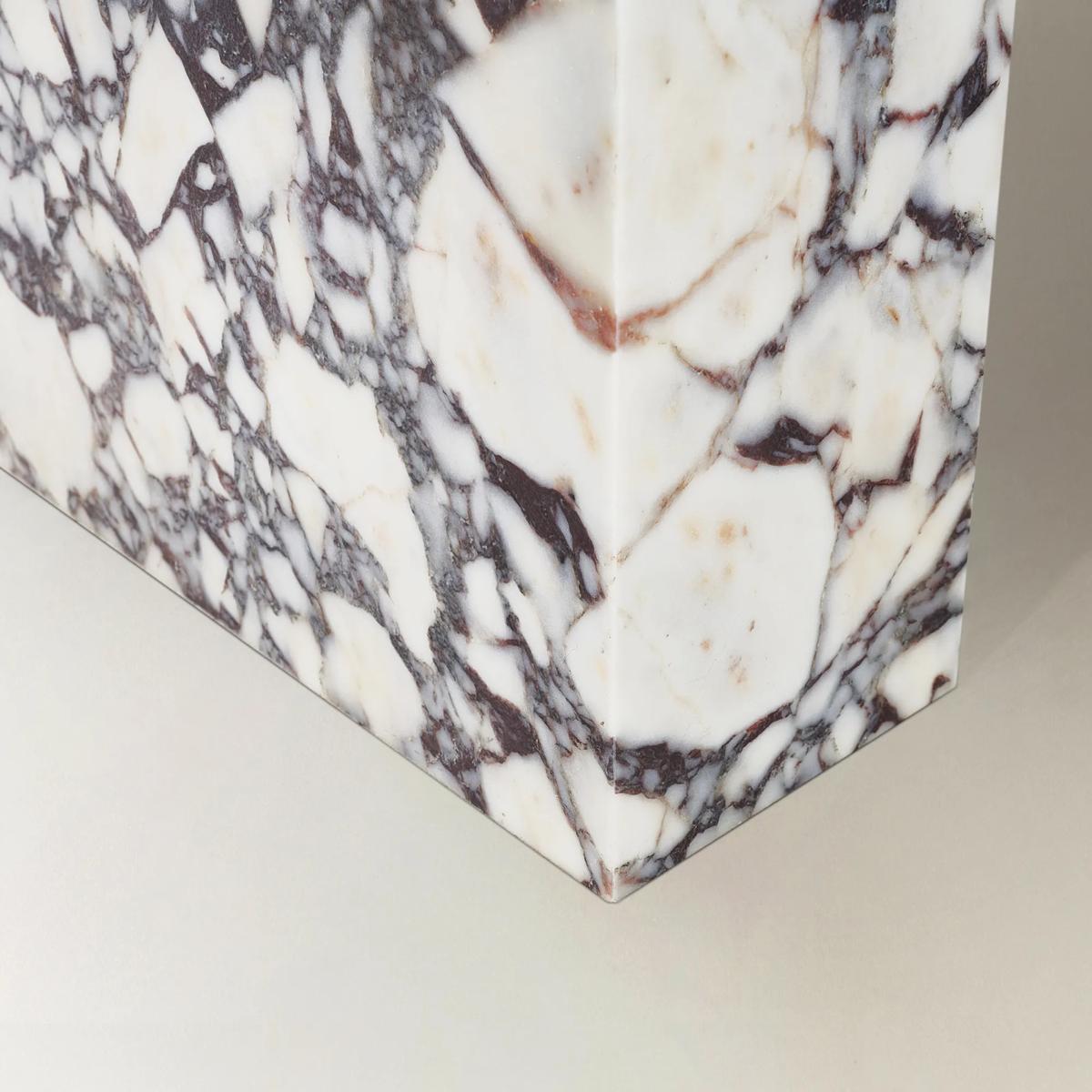 Vanta Dining Table