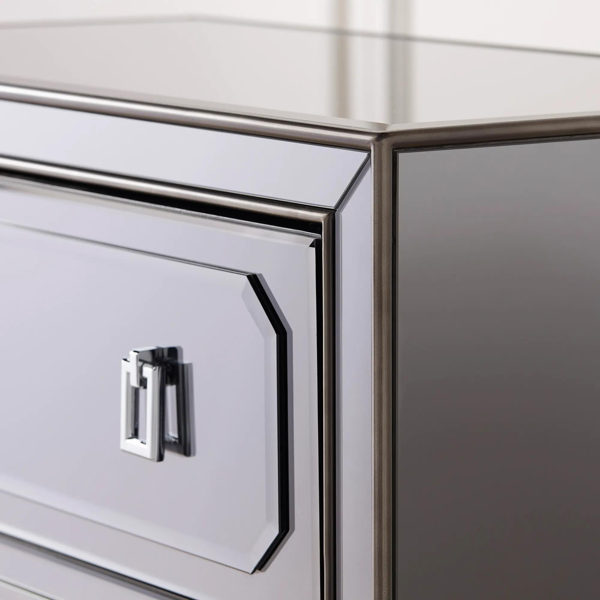 Maddox 5 Drawer Chest