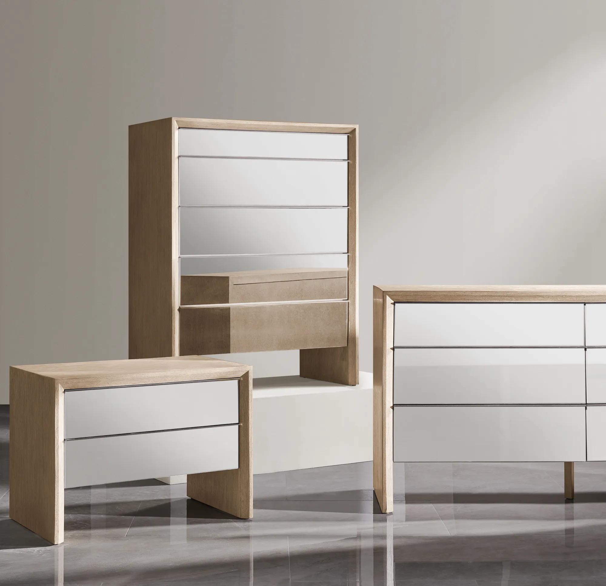 Glimmer Mirrored Seadrift Oak 2-Drawer Nightstand (32")