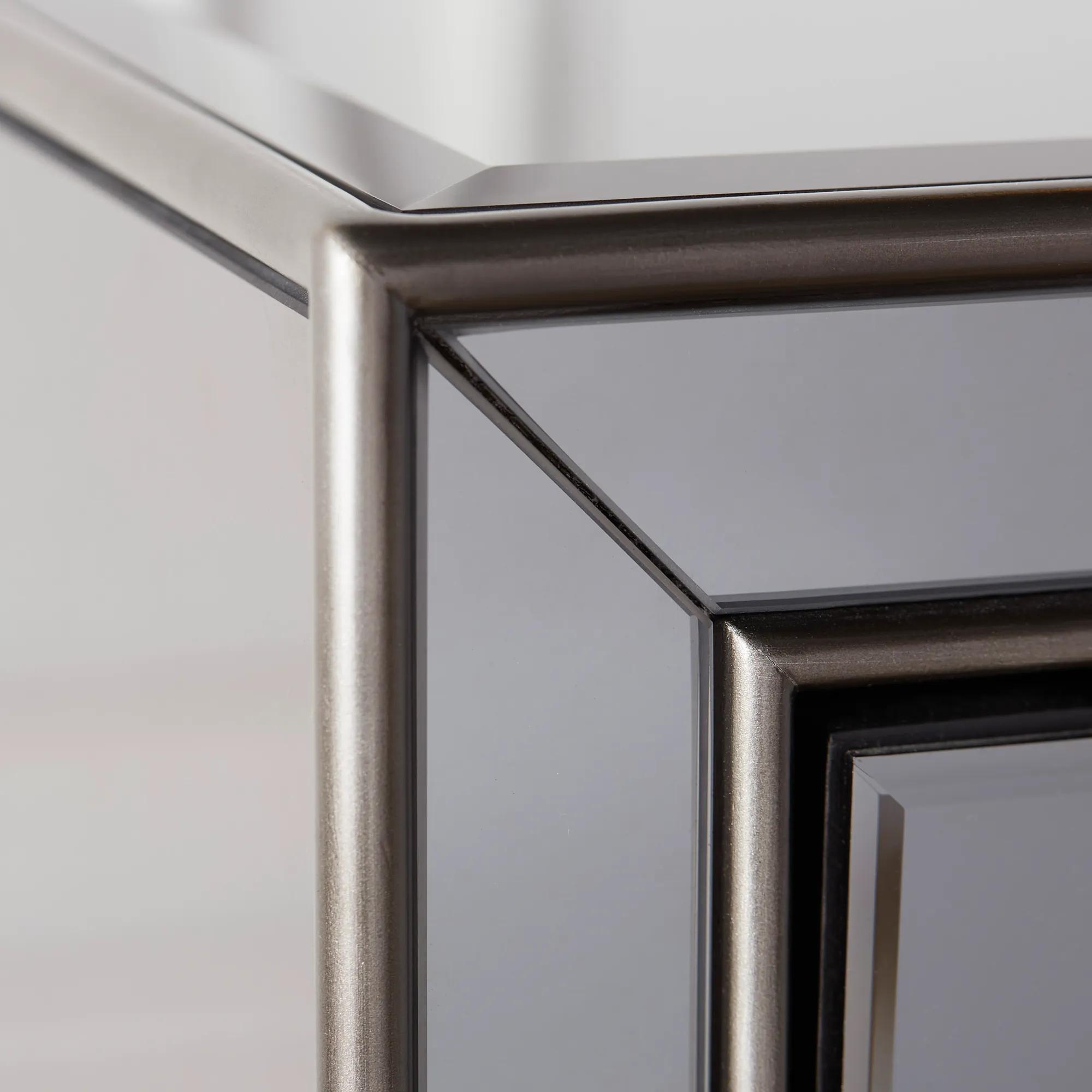 Maddox 5 Drawer Chest