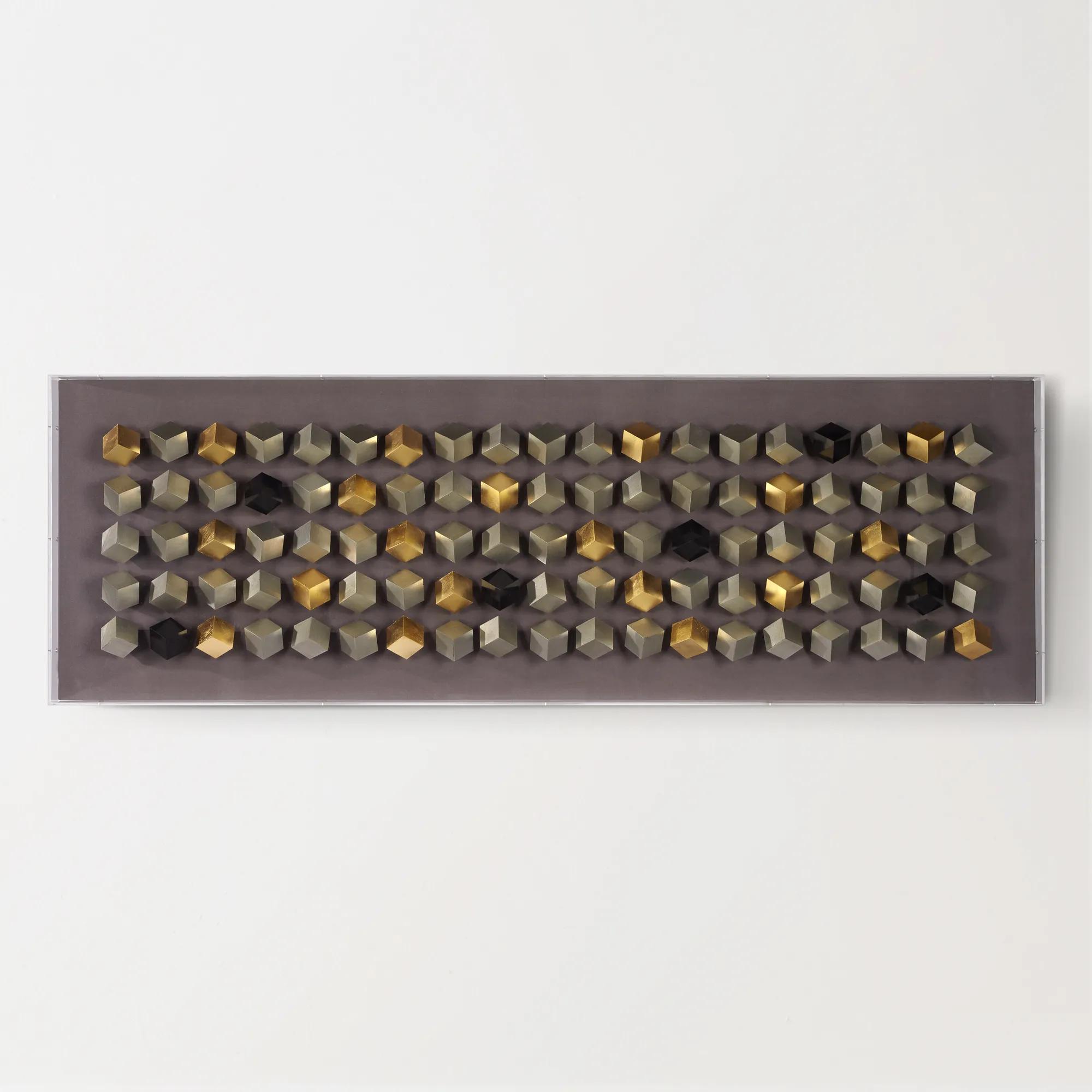 Cubic Array