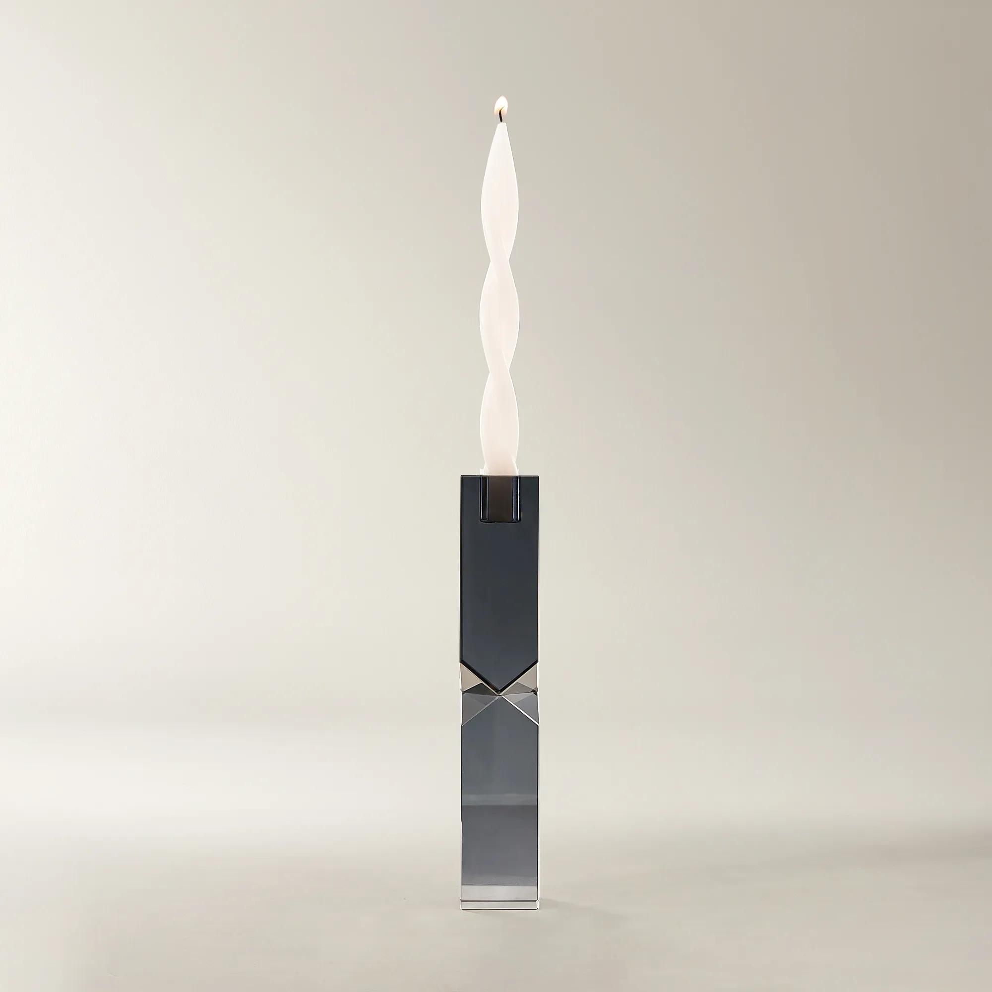 Mythos Taper Holder