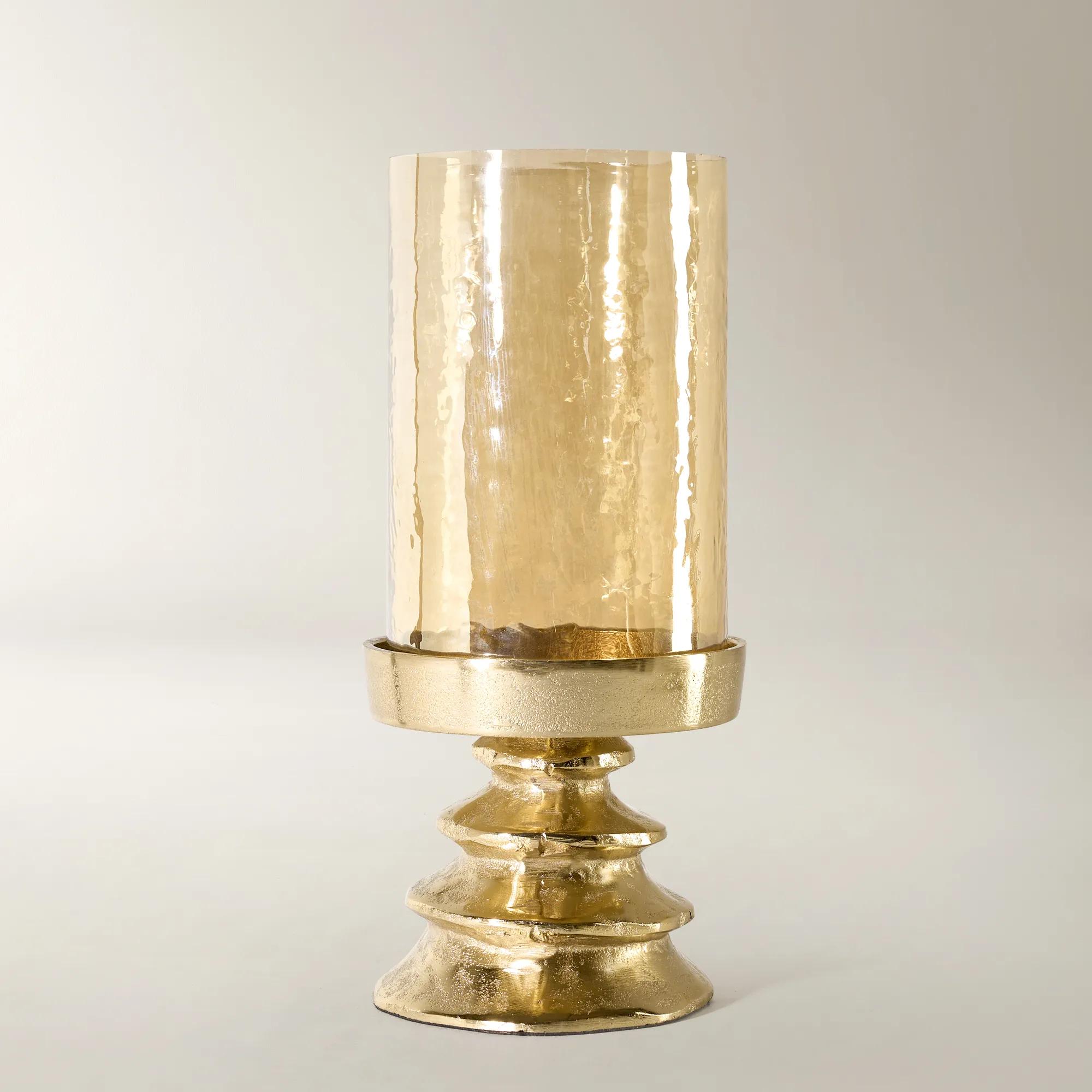 Elliot Pillar Holder