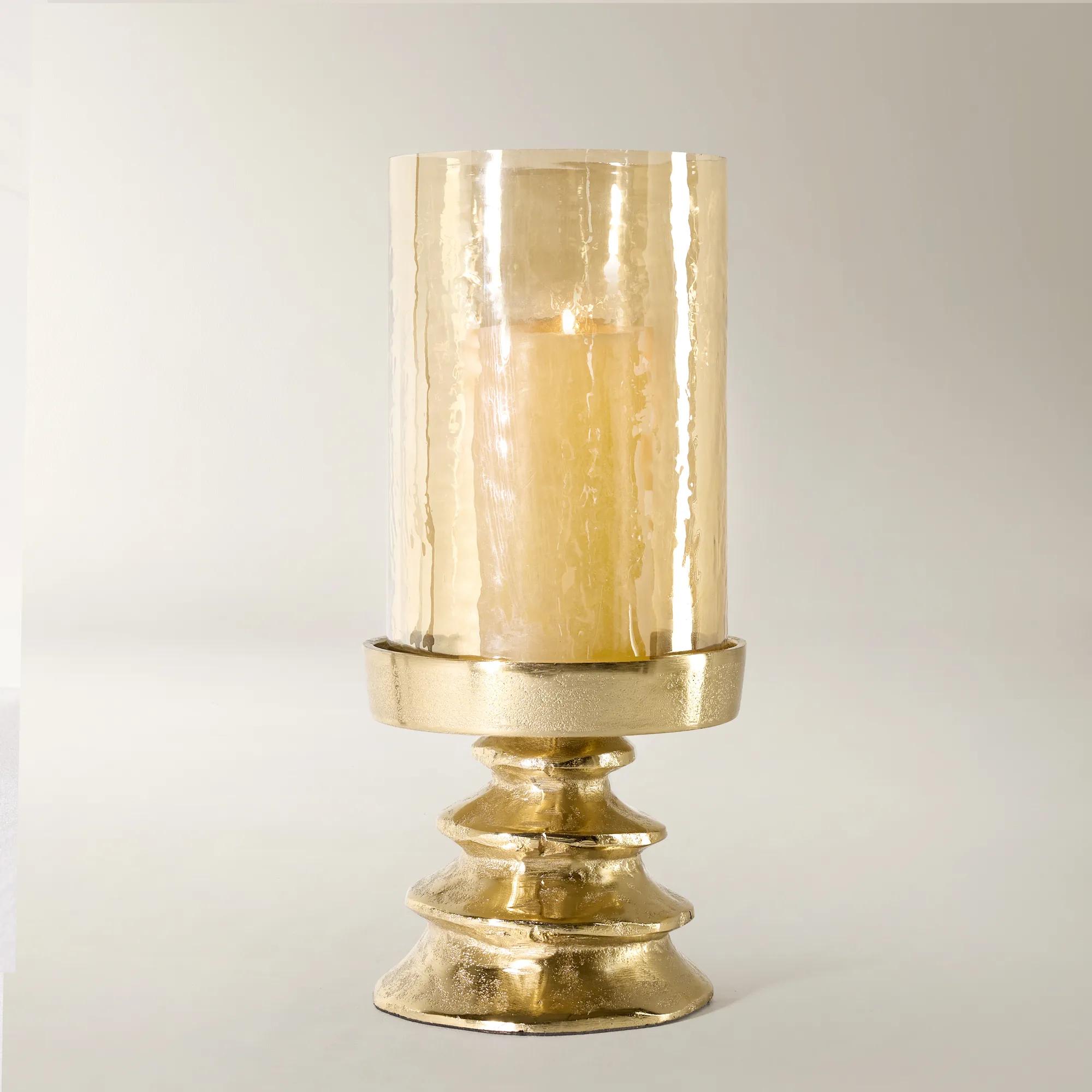 Elliot Pillar Holder