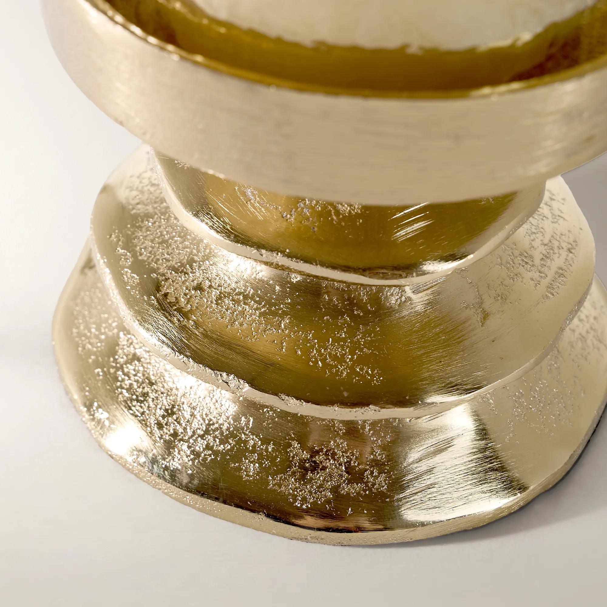 Elliot Pillar Holder