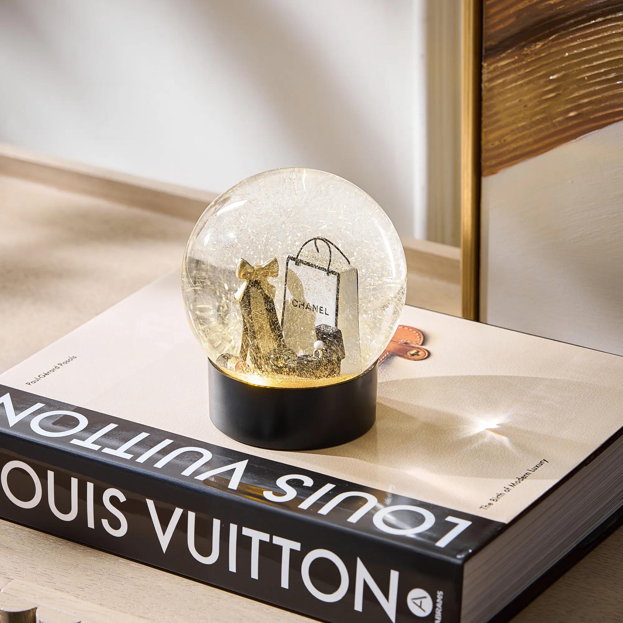 Shopping Snow Globe
