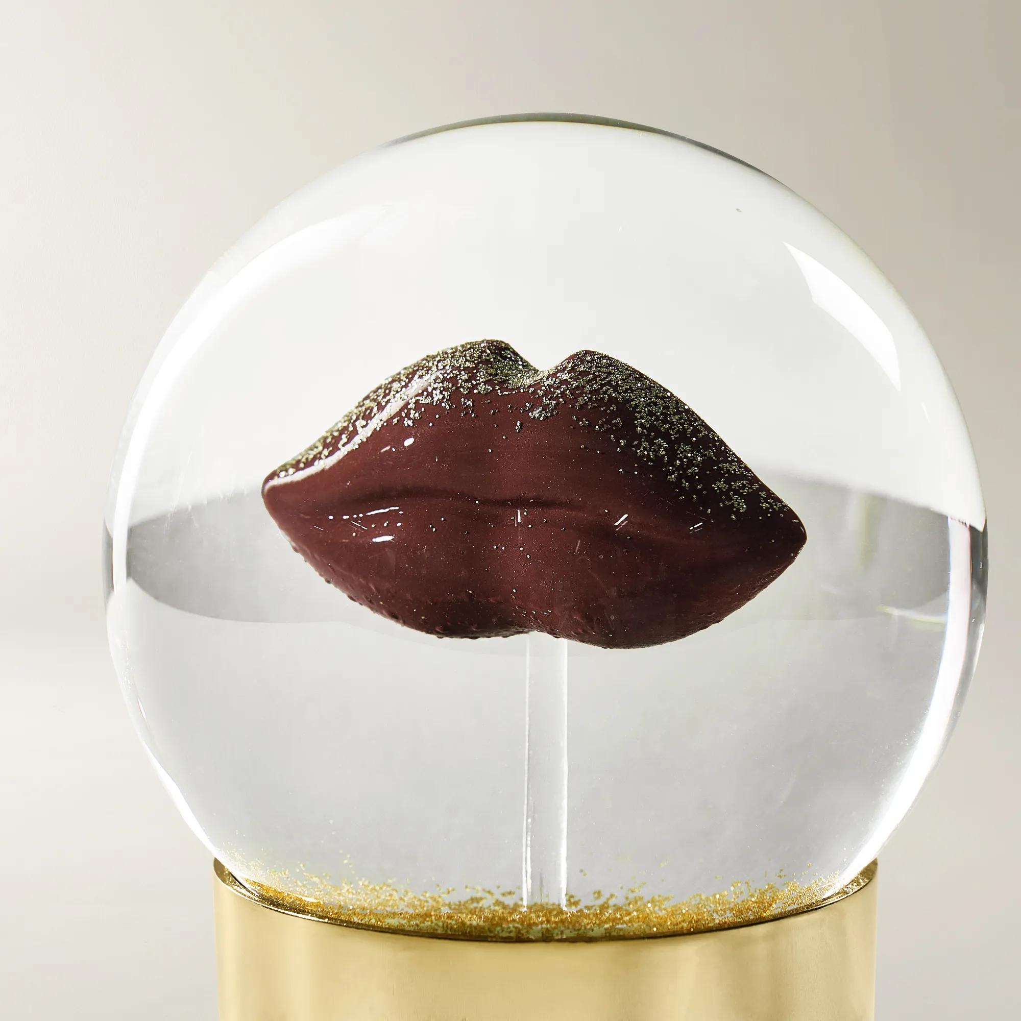 Lips Snow Globe