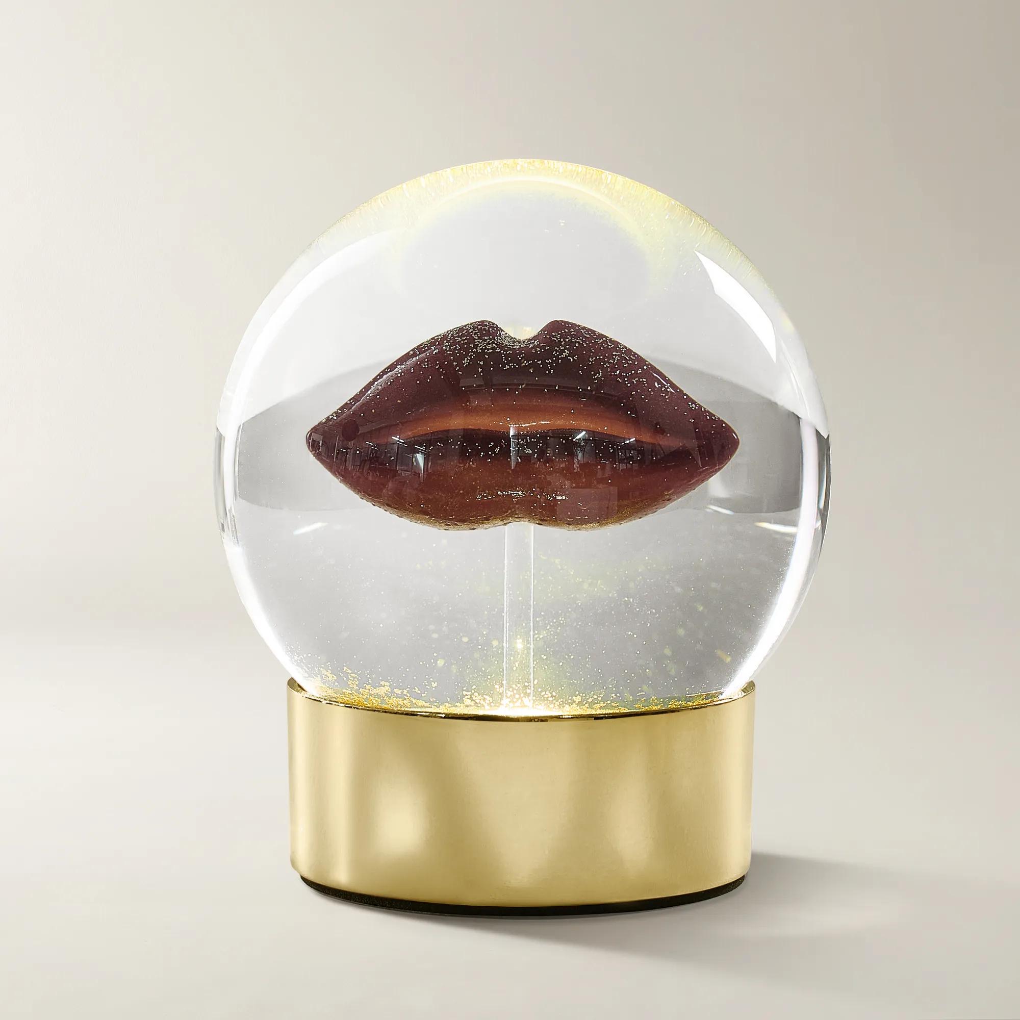 Lips Snow Globe