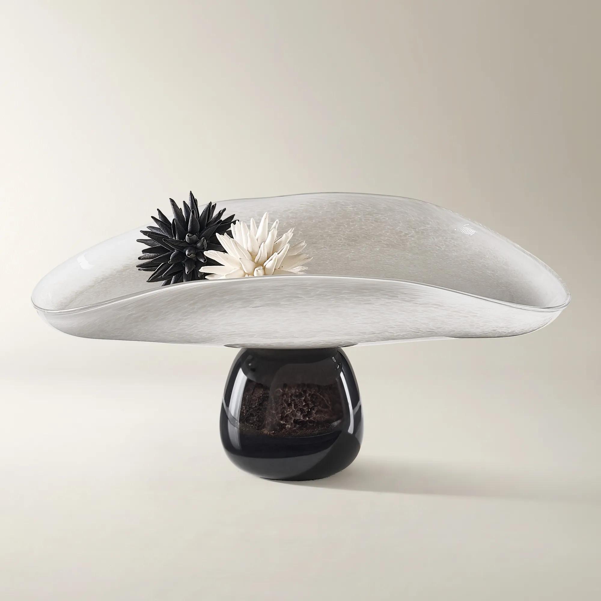 Elois Pedestal Bowl