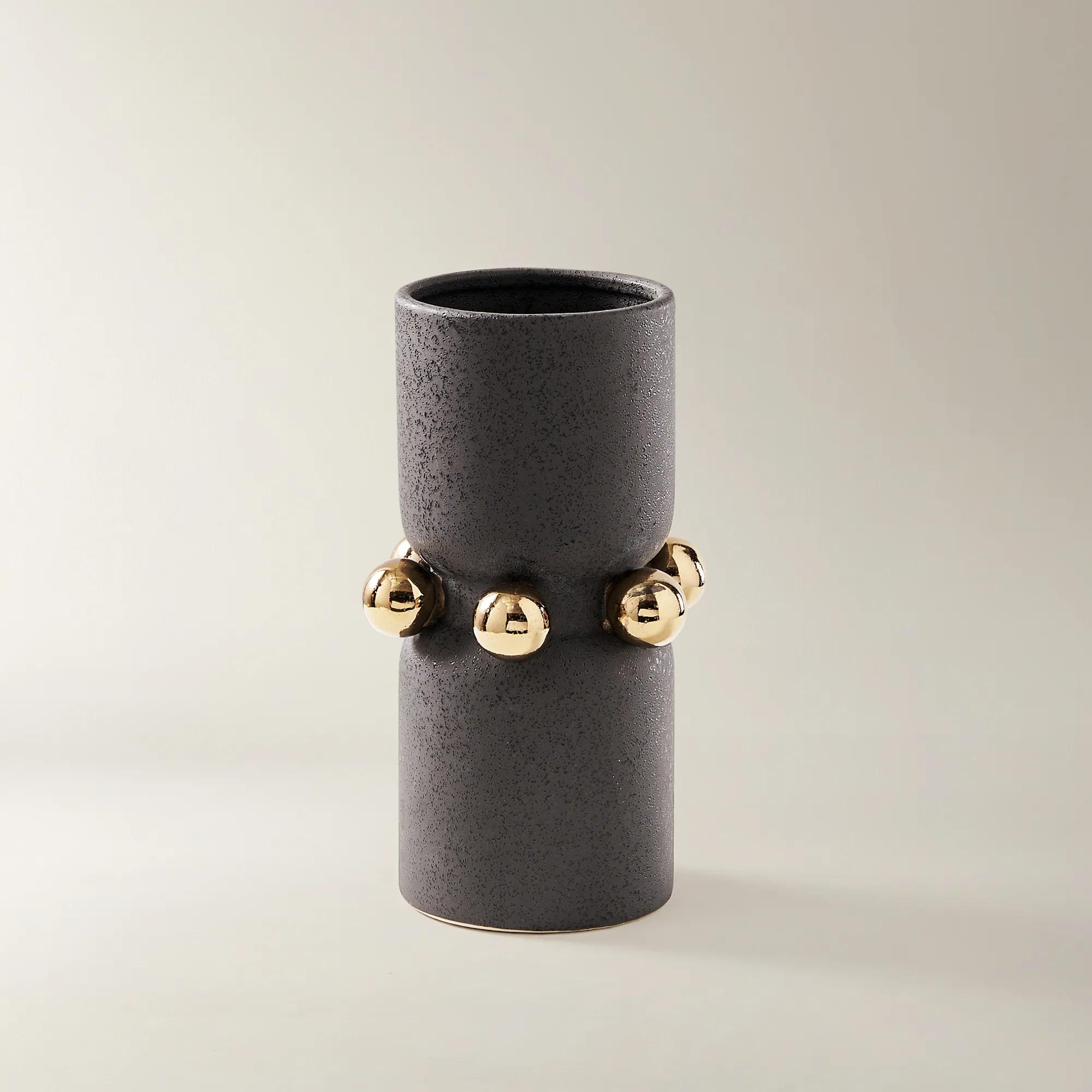 Zerra Vase