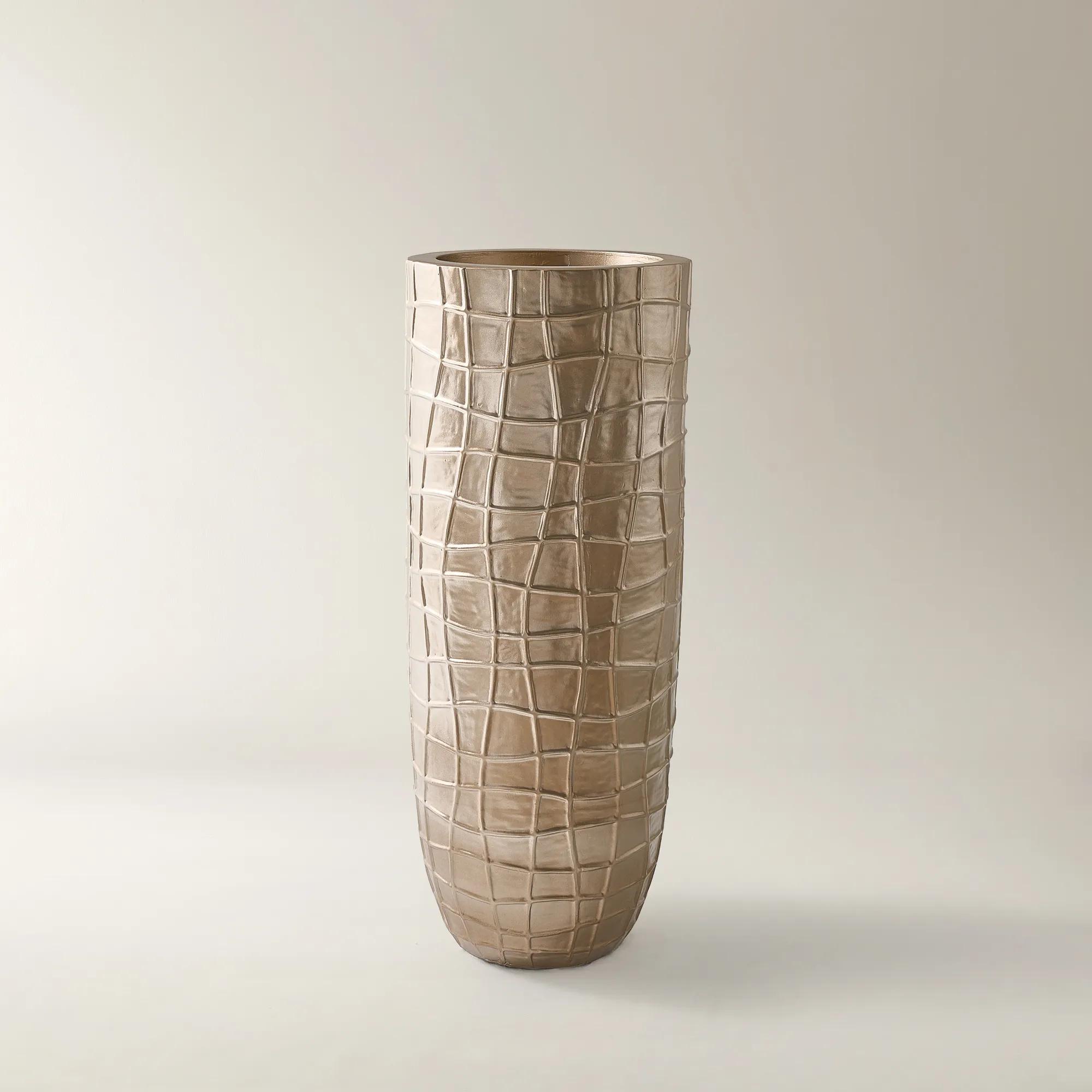 Luca Planter