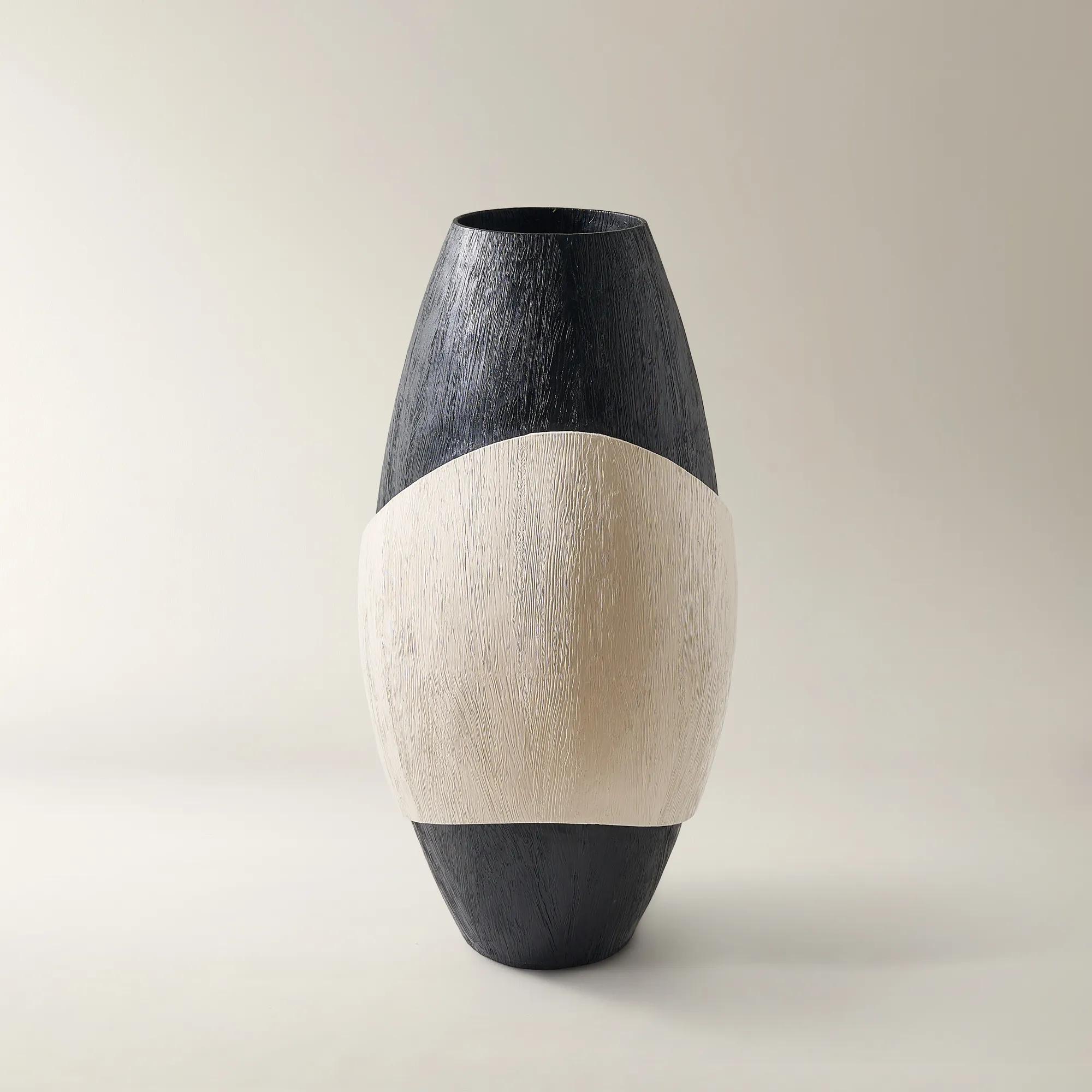 Domino Floor Vase