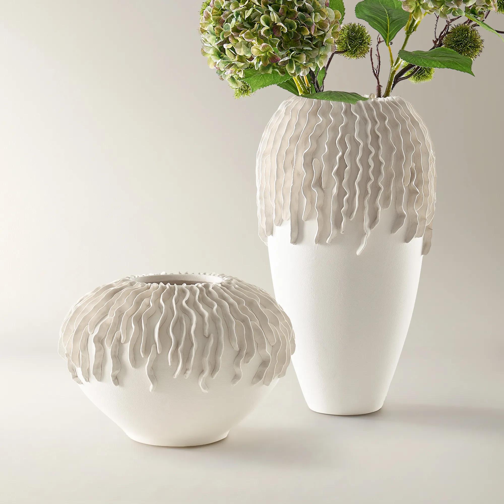 Madre Vase
