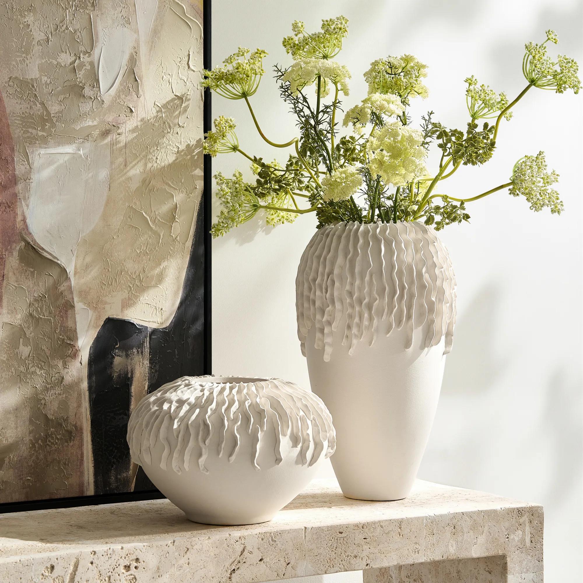 Madre Vase
