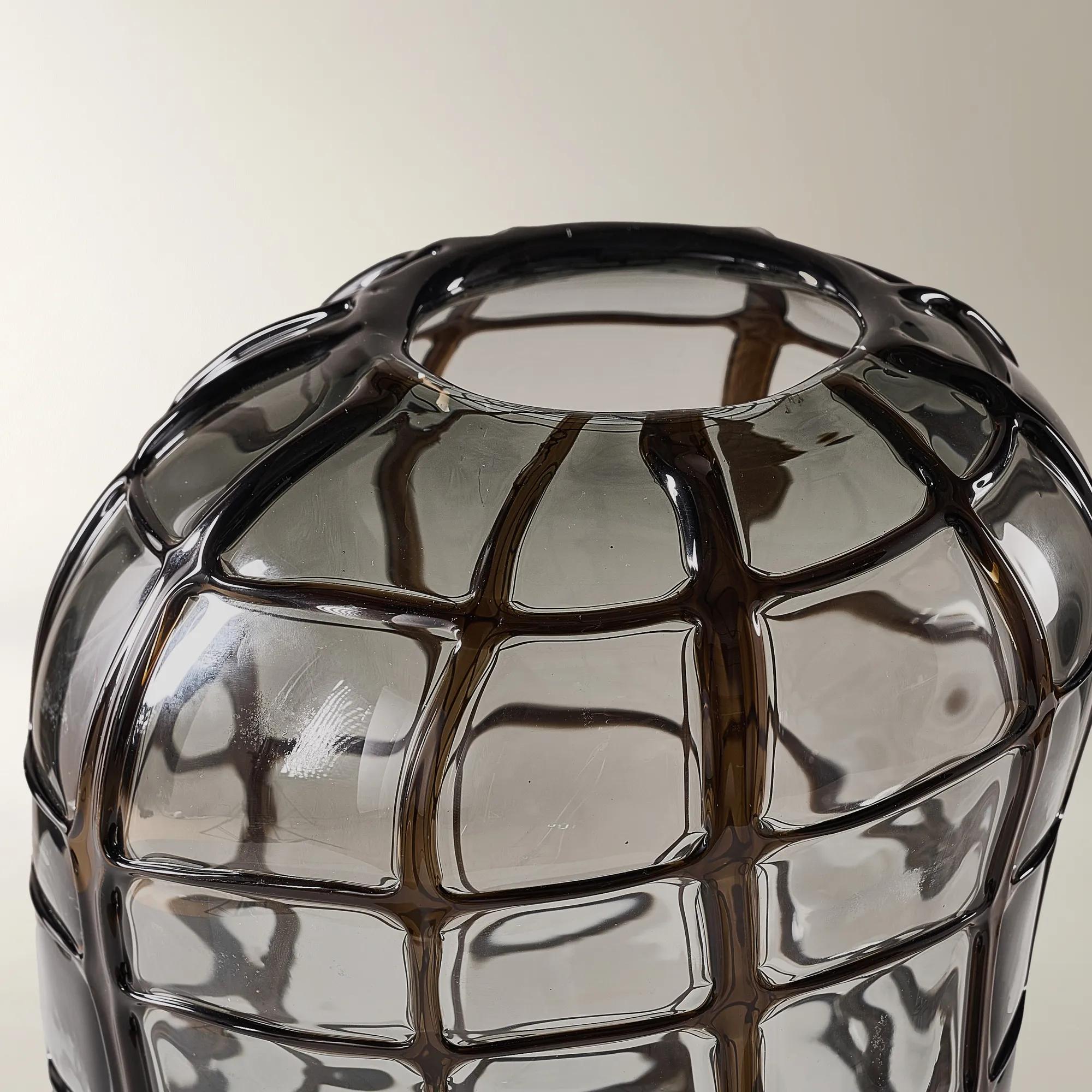 Contra Glass Vase - Black