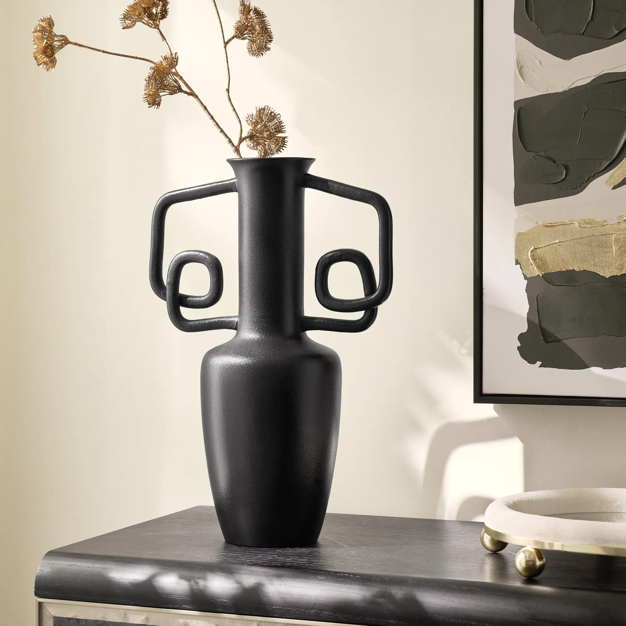 Cleo Porcelain Vase