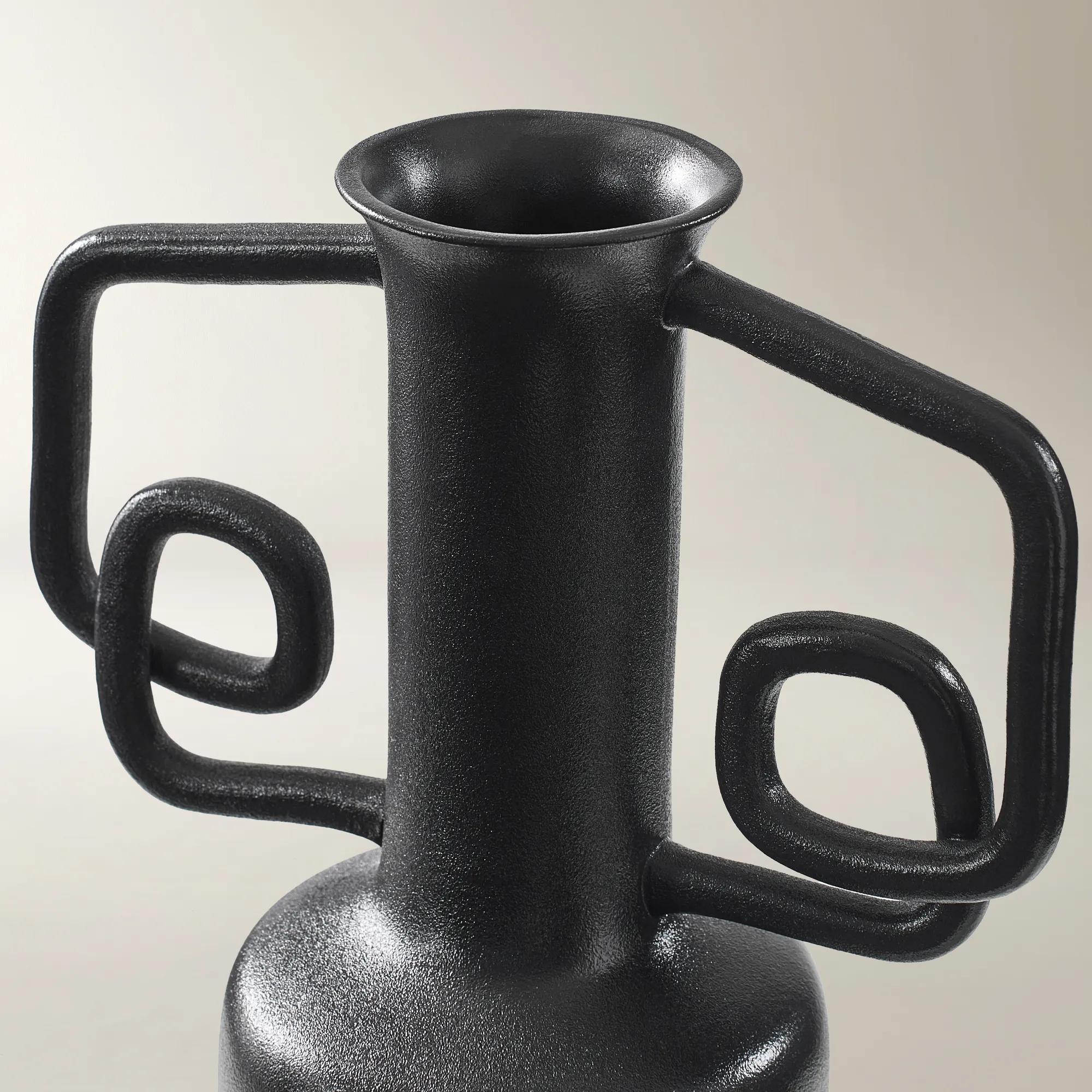 Cleo Porcelain Vase