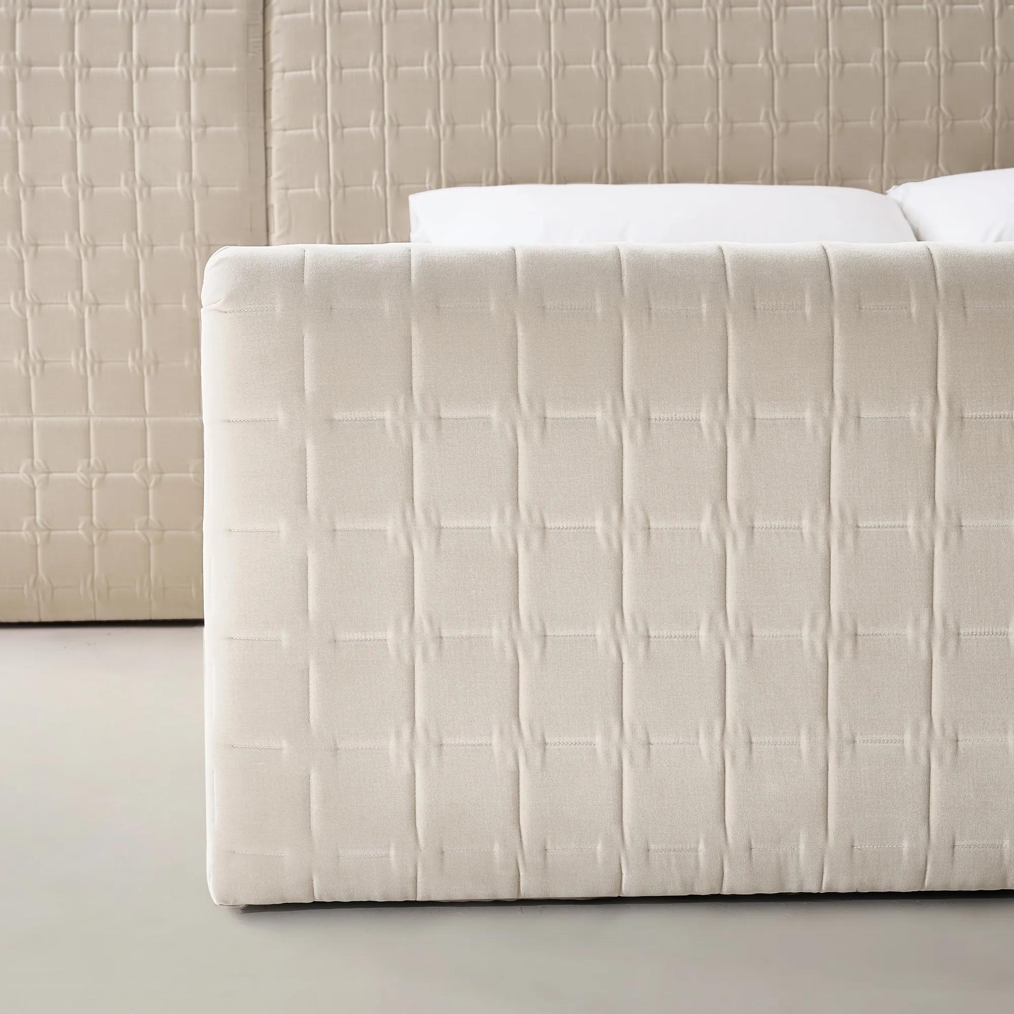 Vanta Extended Platform Bed - Oatmeal