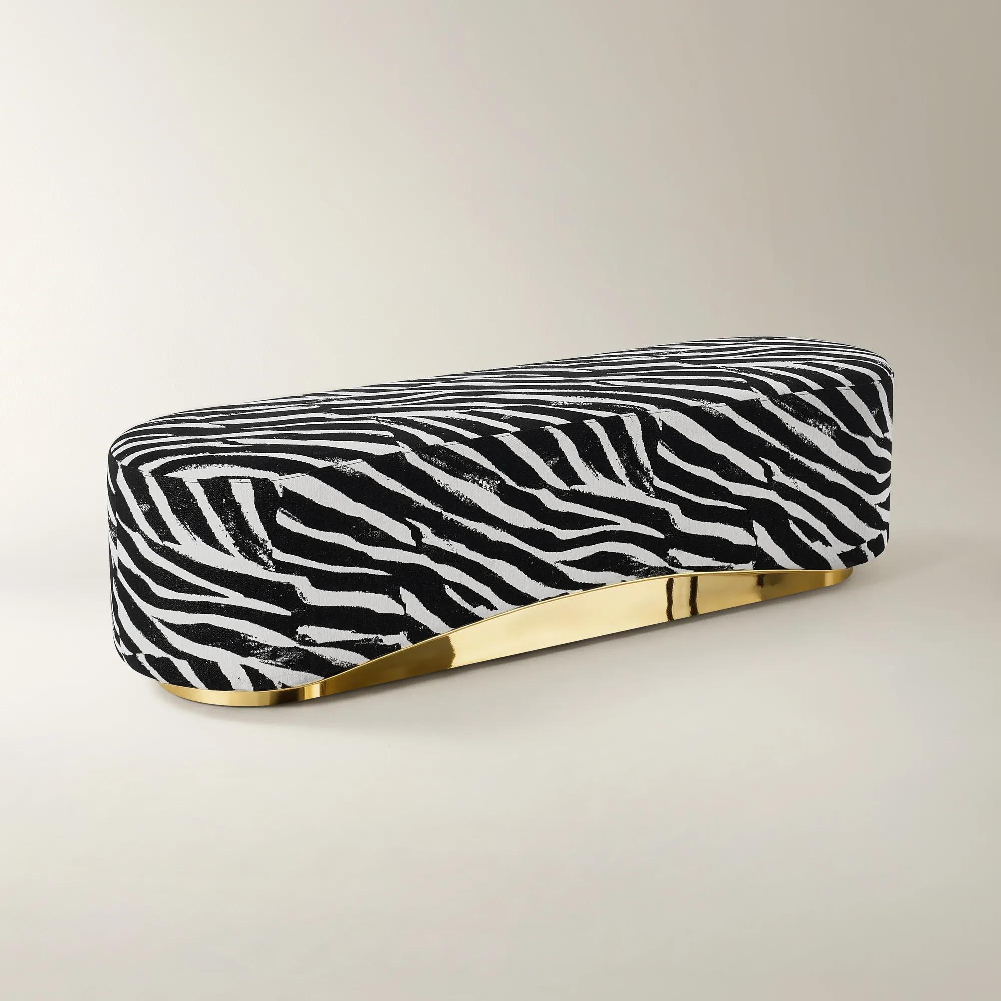 Kendra White/Black Performance Chenille Bench （69.5"）