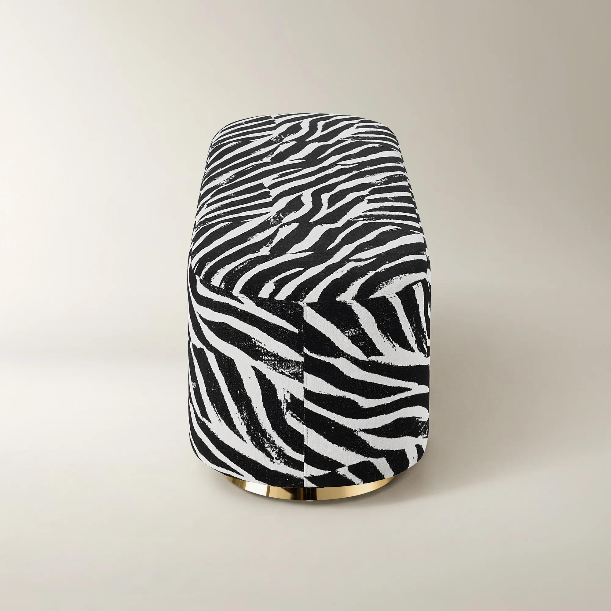 Kendra White/Black Performance Chenille Bench （69.5"）