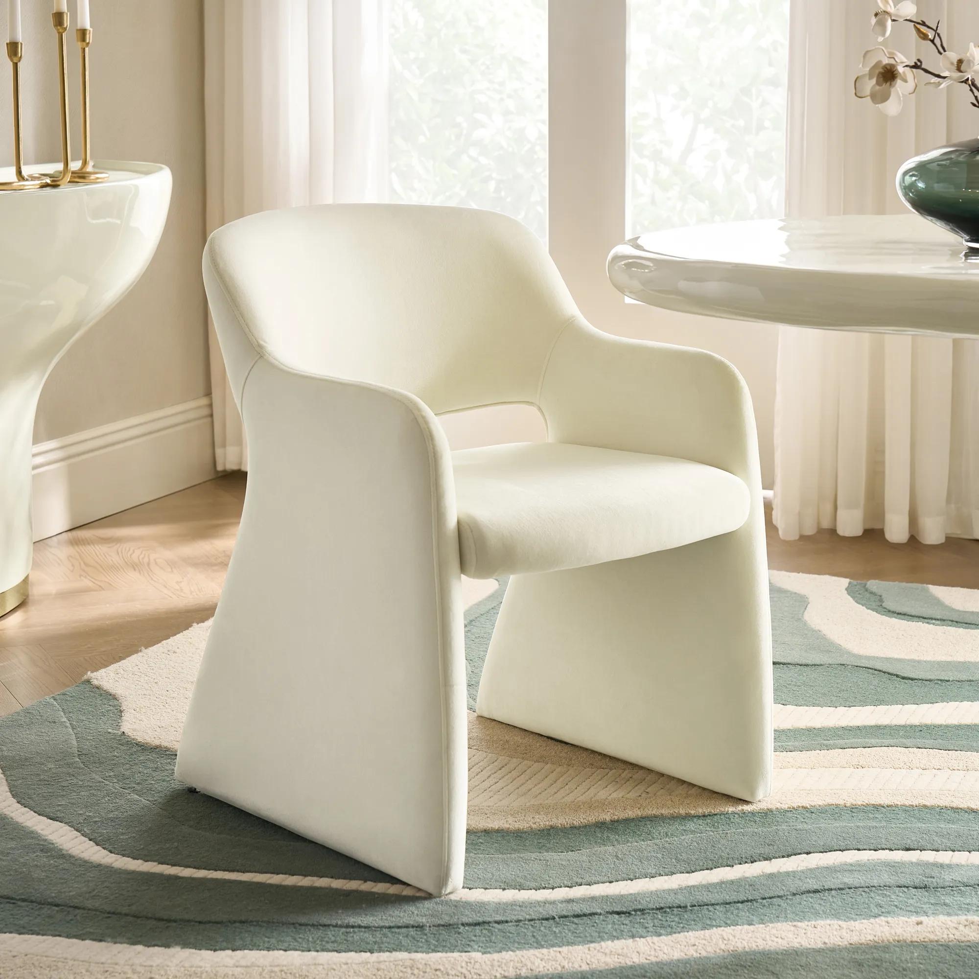 Elara Cloud Velvet Dining Chair