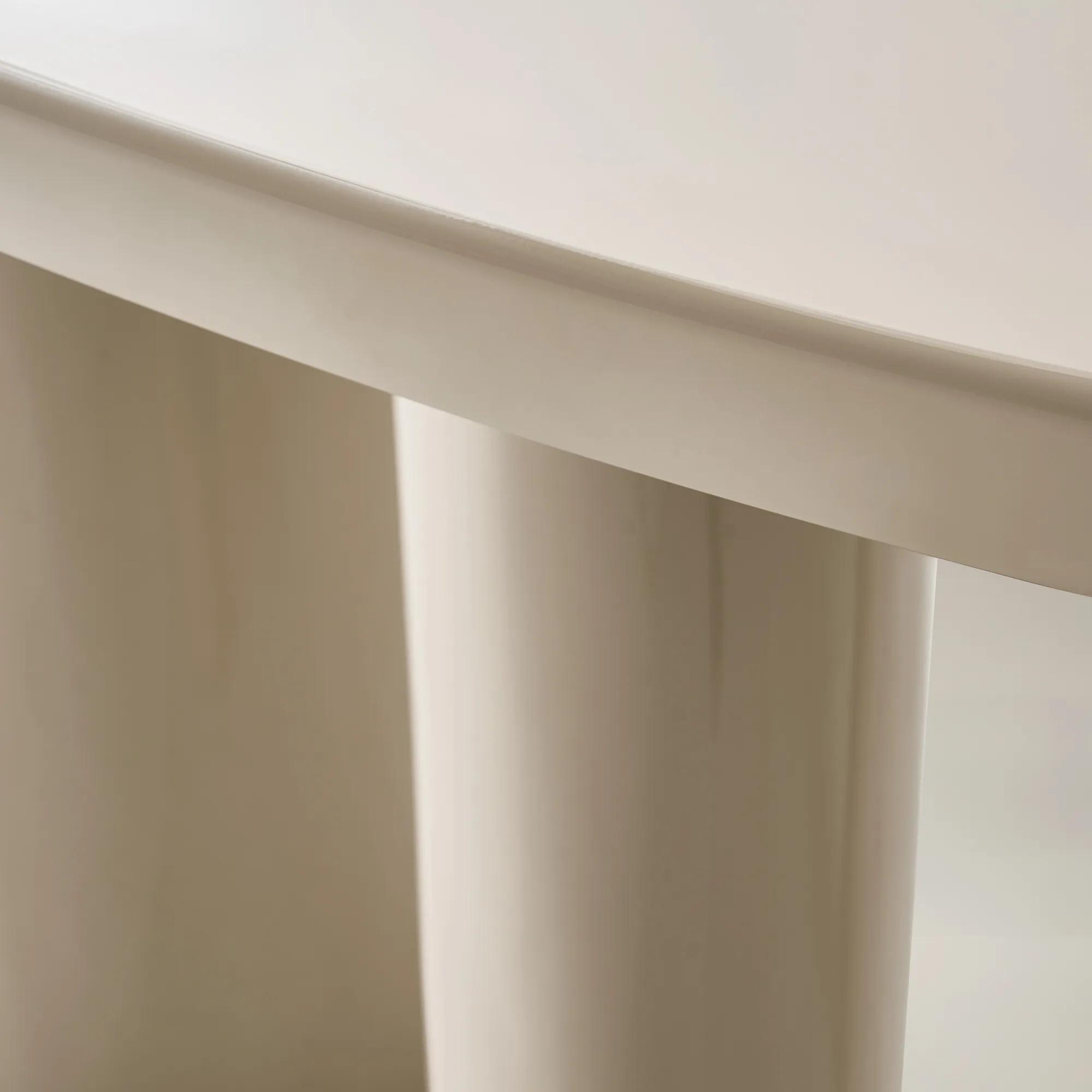 Nia Lacquered Desk (62") - Turtle Dove