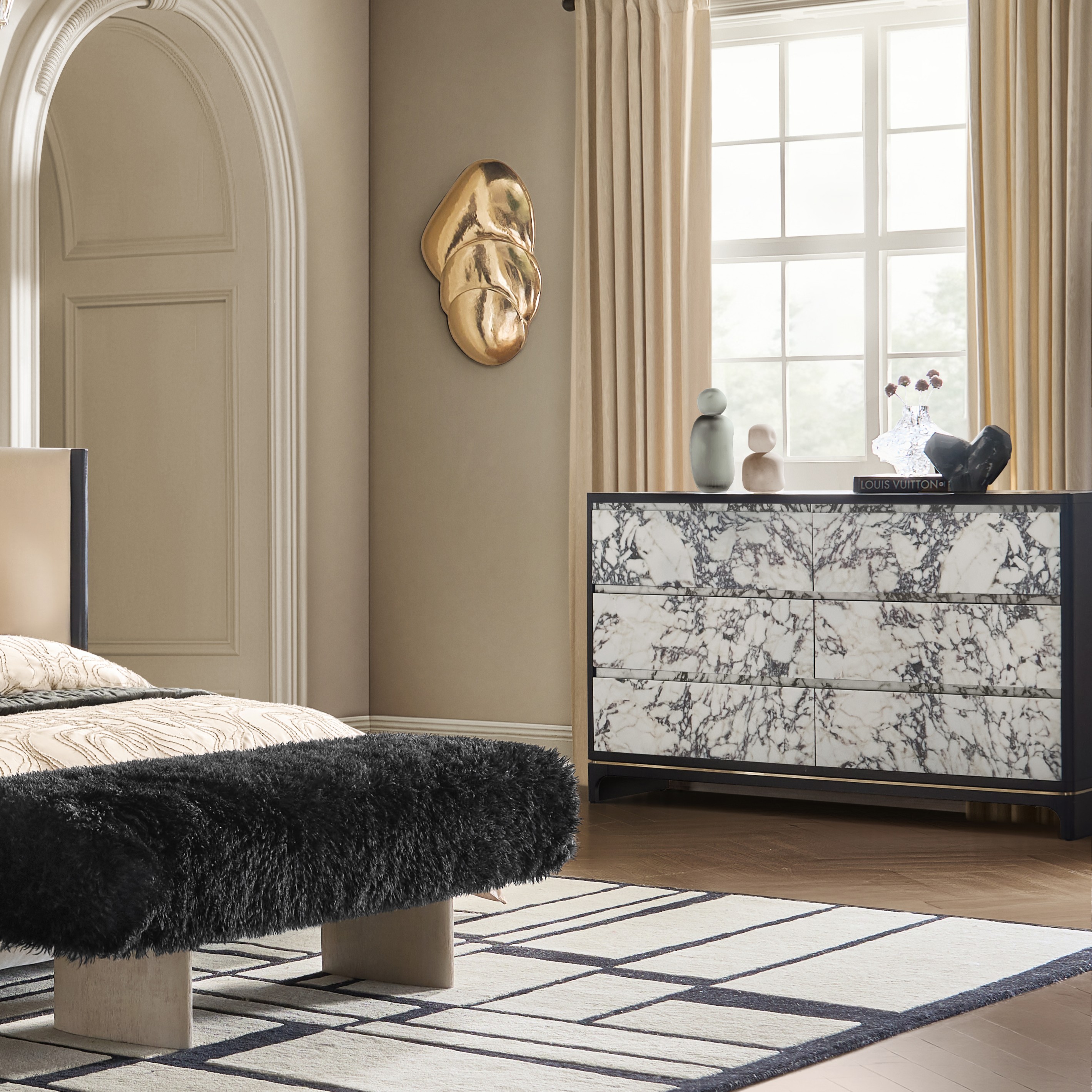 Vanta Wide Dresser