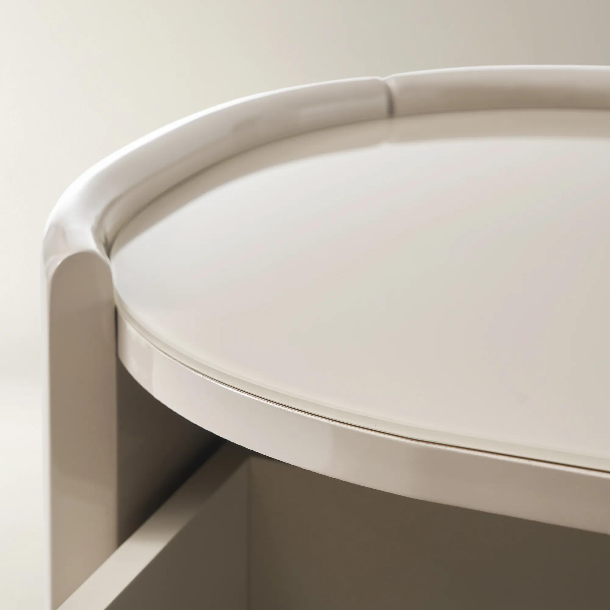 Velar Lacquered Turtle Dove 1-Drawer Nightstand With Glass Top (24")