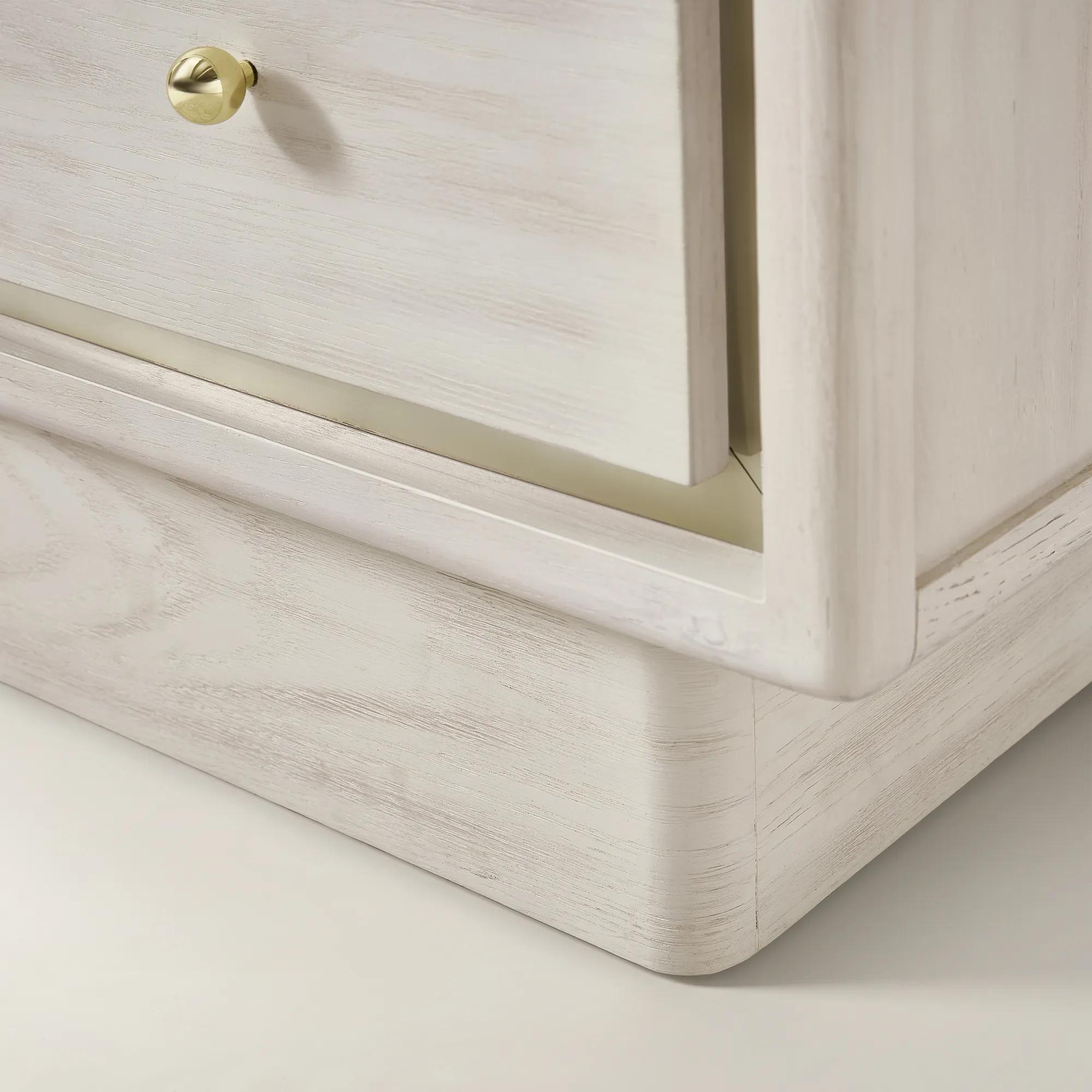 Lumina Bleached Oak 2-Drawer Nightstand With Pearl Lacquered Top (32")