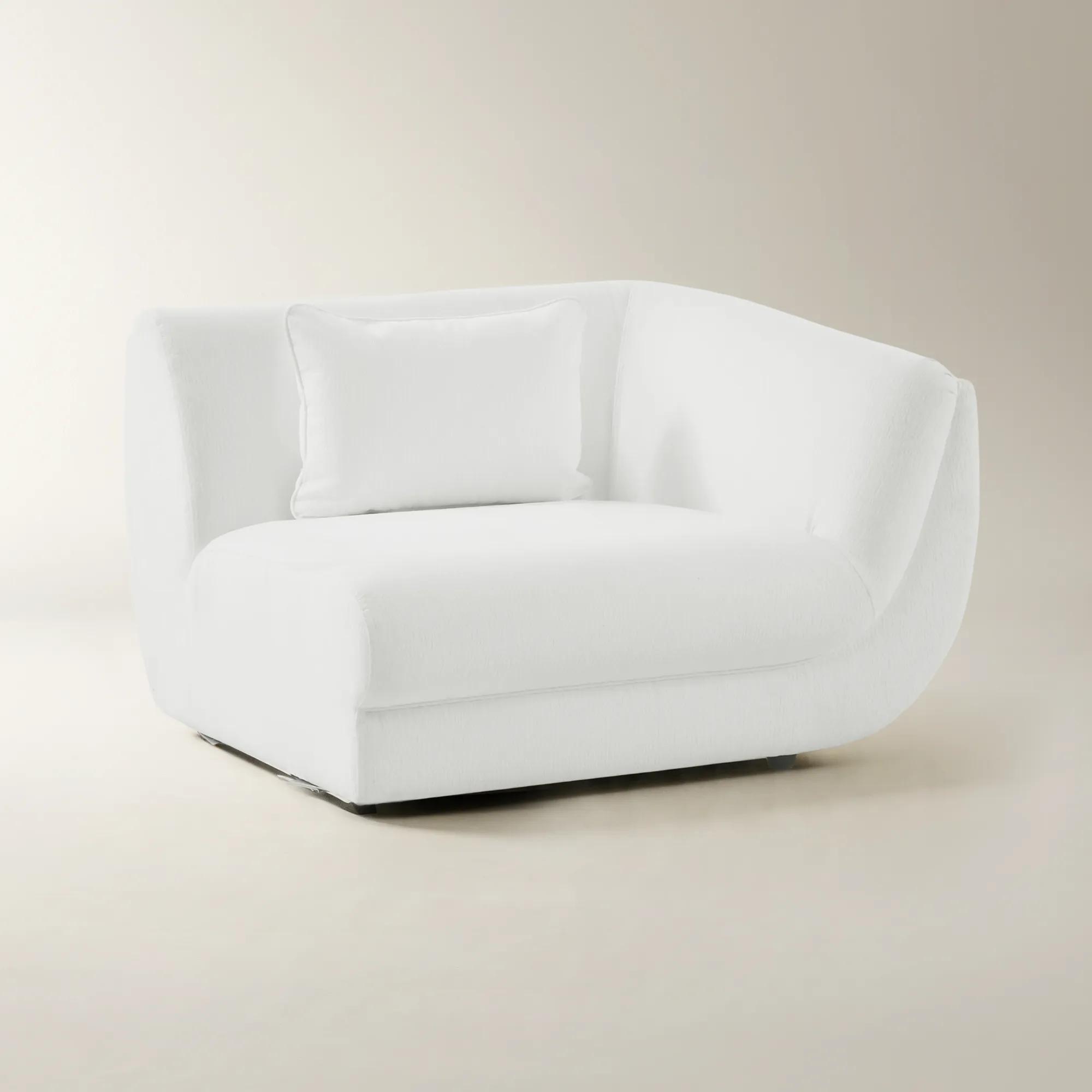 Curvia White Performance Chenille Indoor/Outdoor Right-Arm Chair