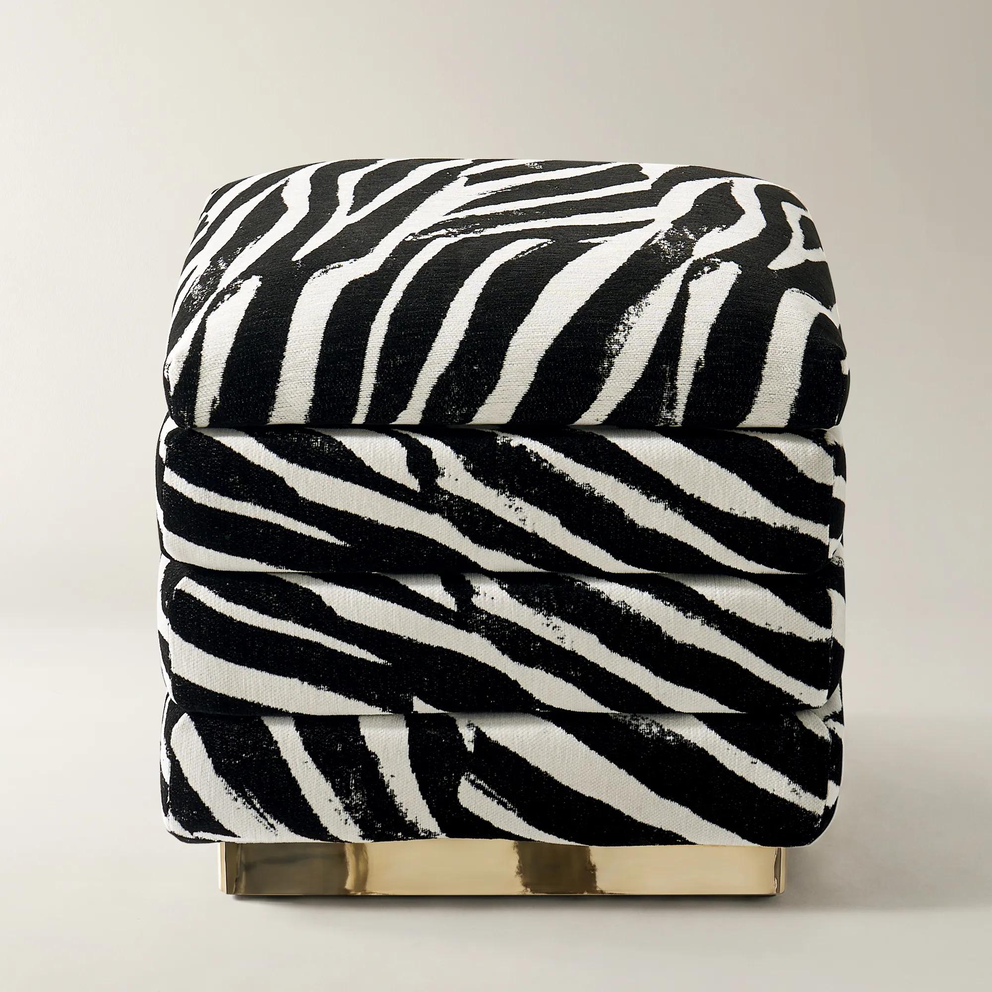 Gable White/Black Performance Chenille Stool