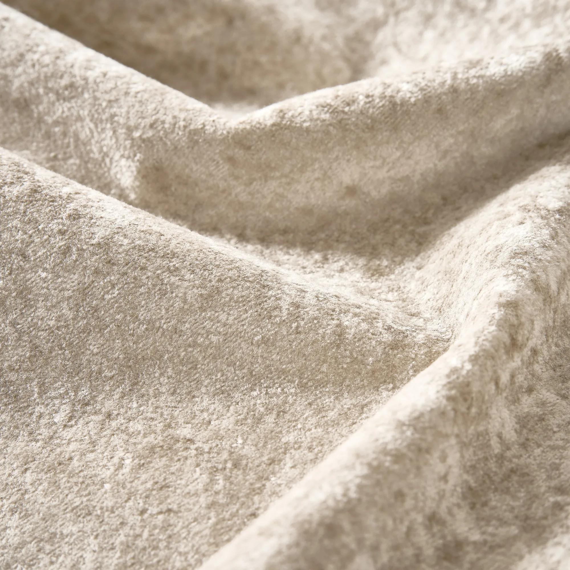 Stria Sofa
