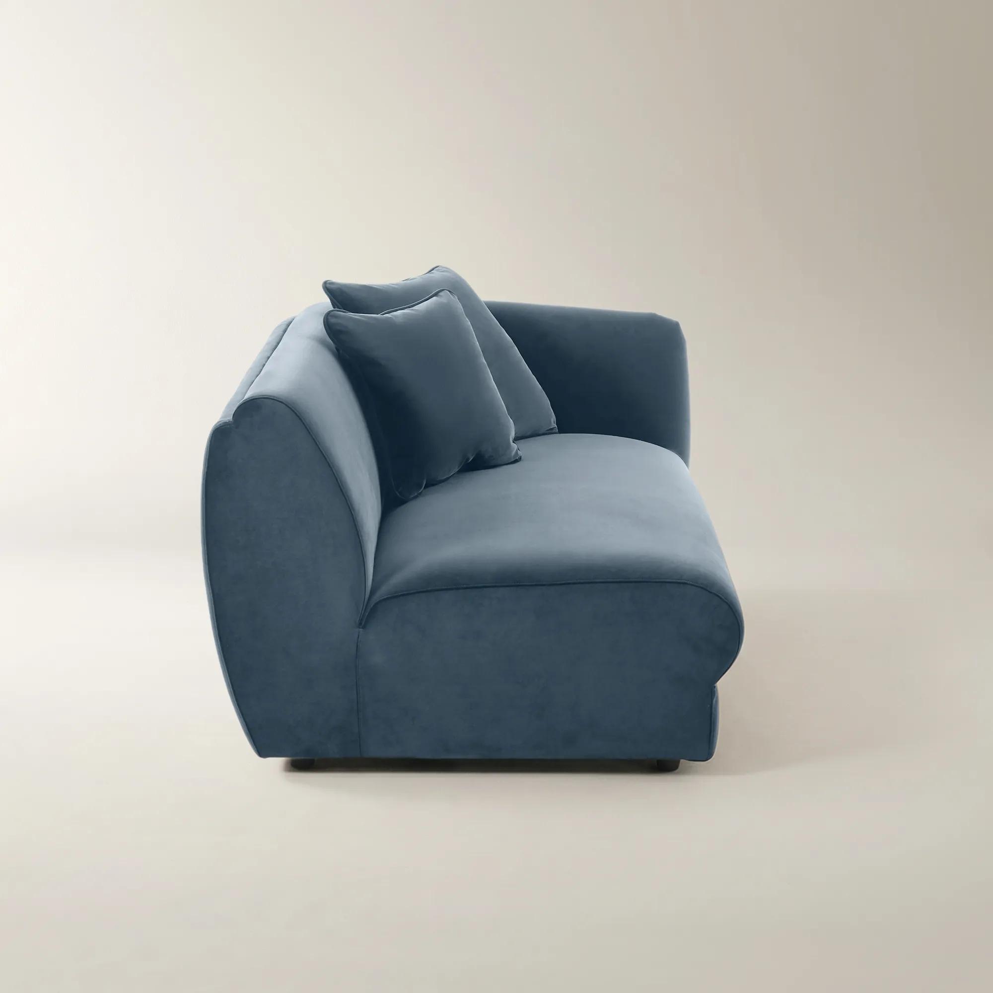 Curvia Dusty Blue Velvet Grand Right-Arm Chair