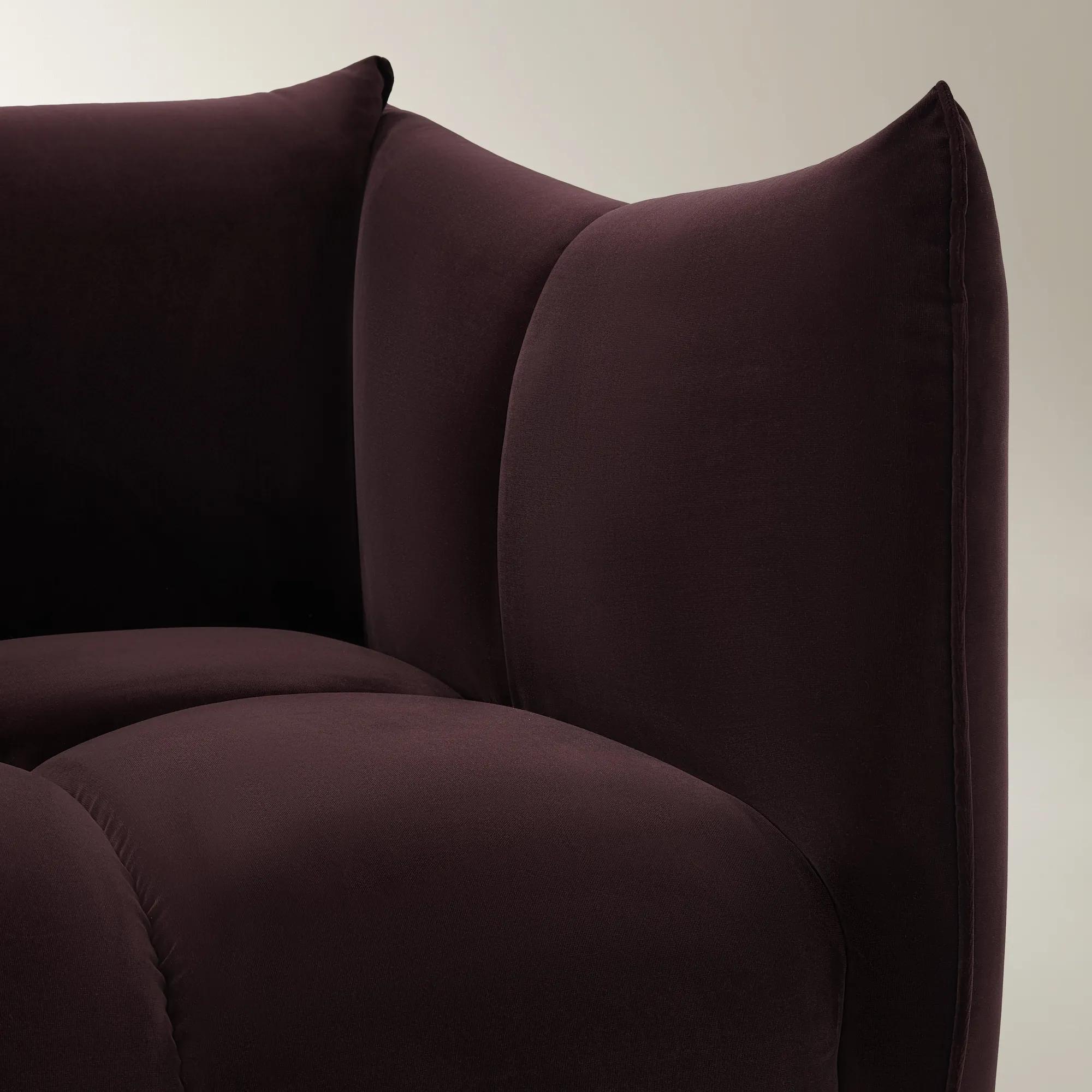 Reina Tufted Fig Velvet Swivel Chair