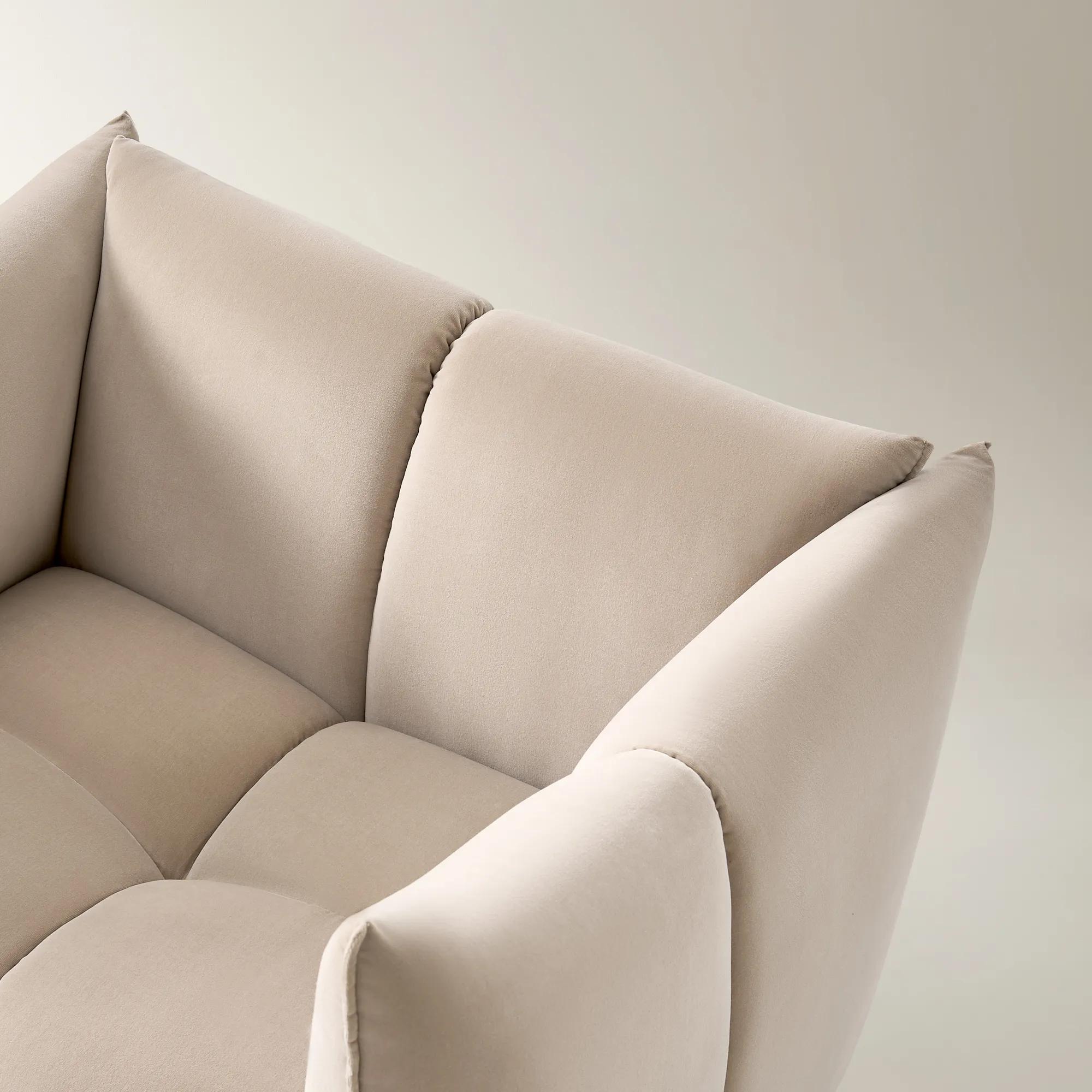 Reina Tufted Simply Taupe Velvet Swivel Chair