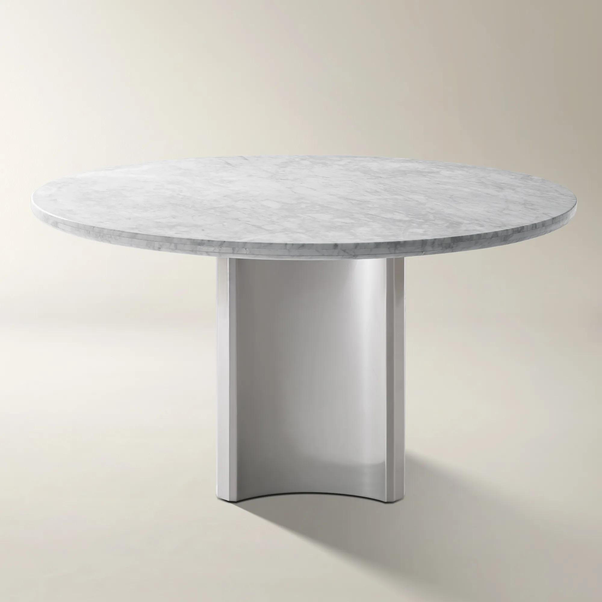 Ventane Dining Table