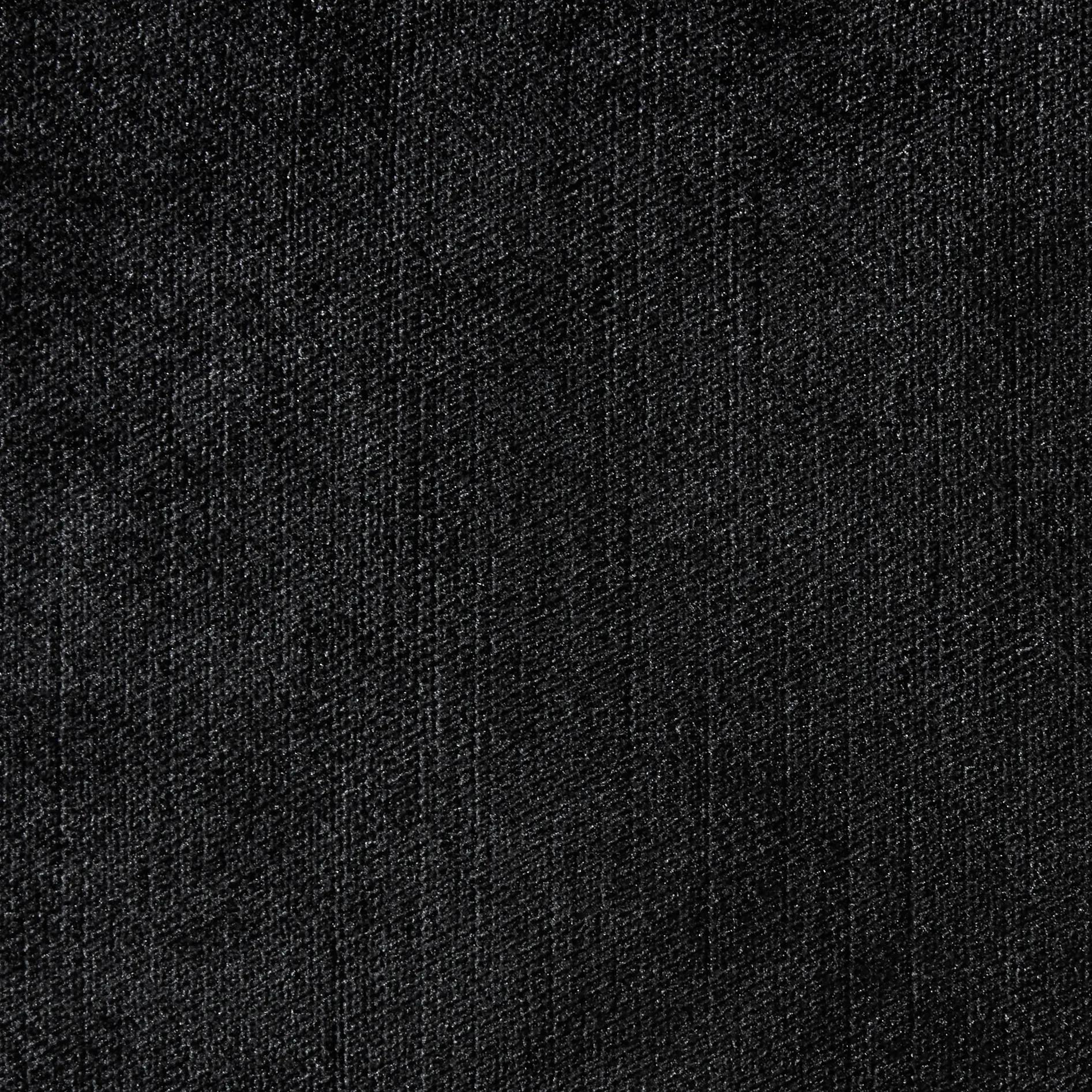 Glam Velvet Black
