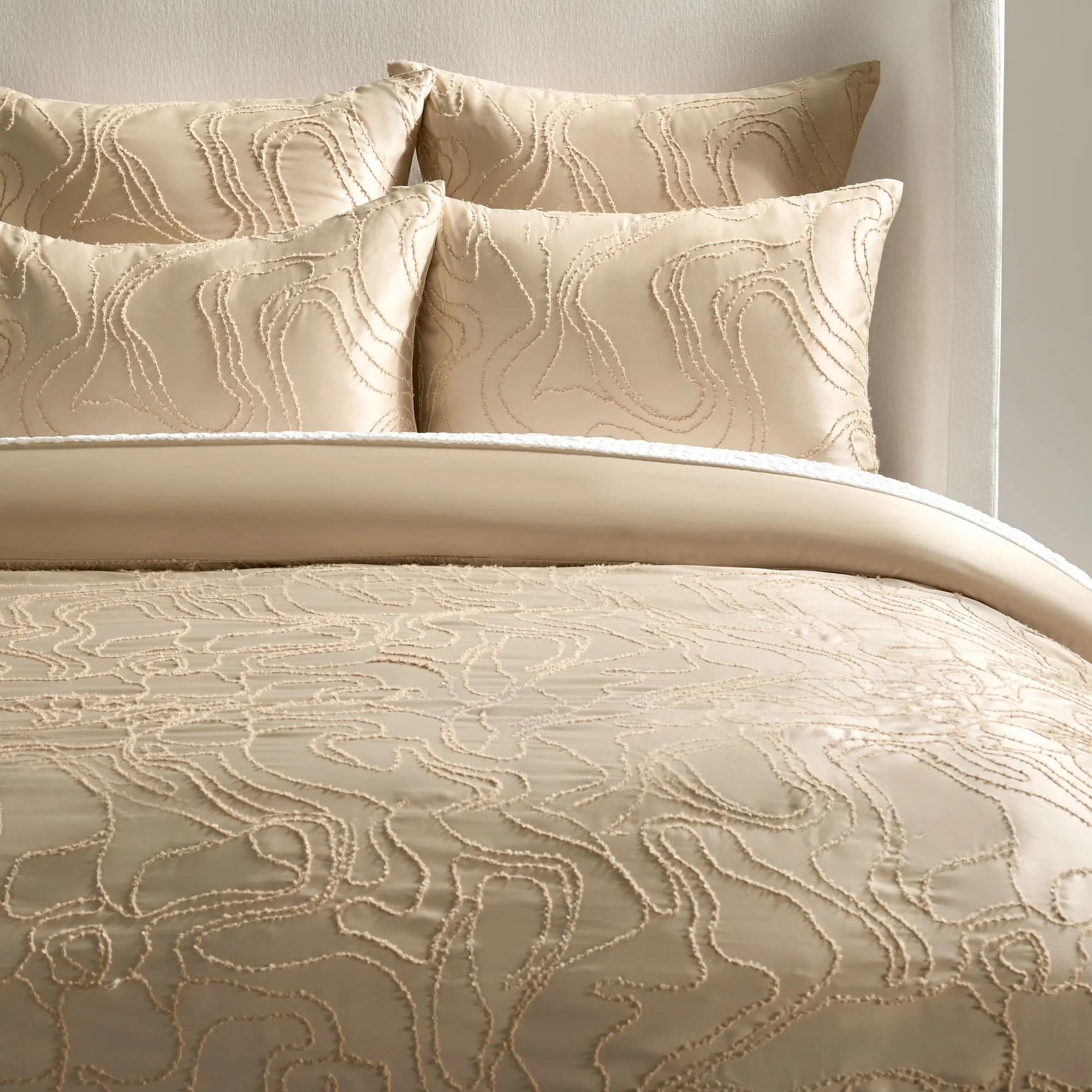 Noa Embroidered Bedding Set - Champagne Beige