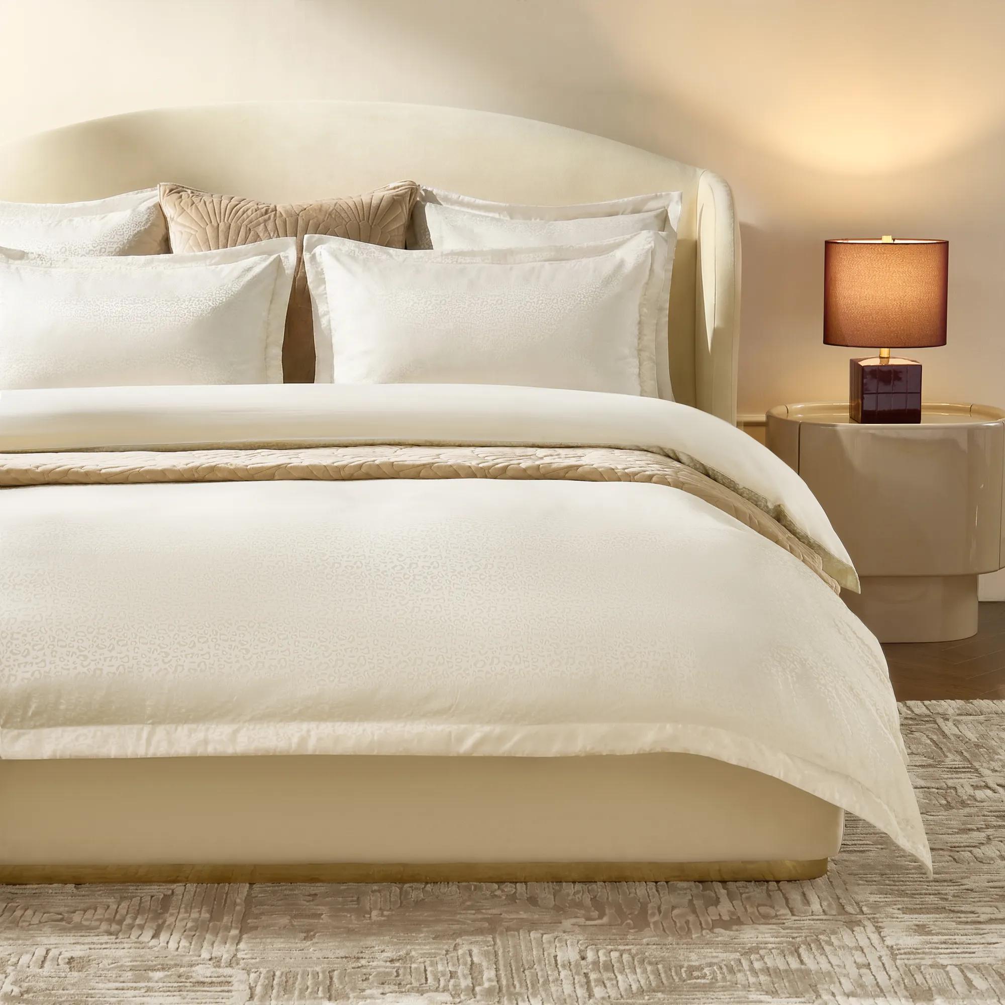Abi Leopard Bedding Set - Soft Nude