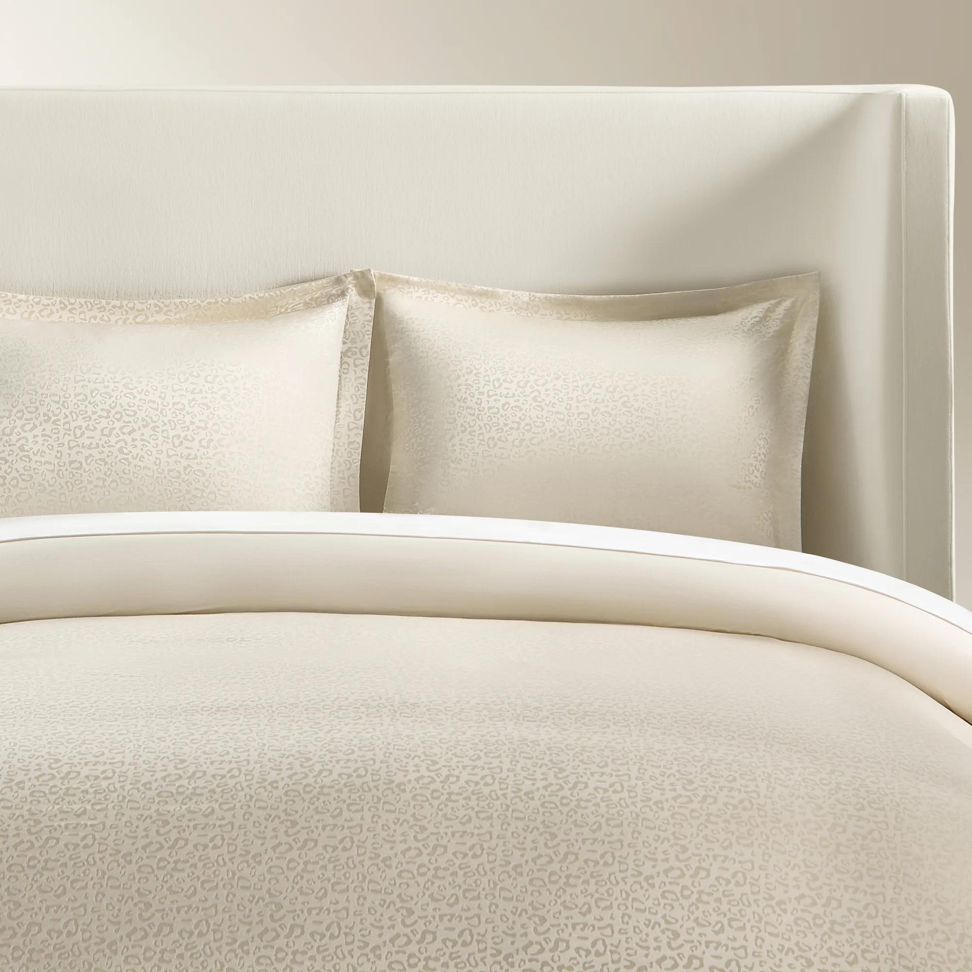 Abi Leopard Bedding Set - Soft Nude