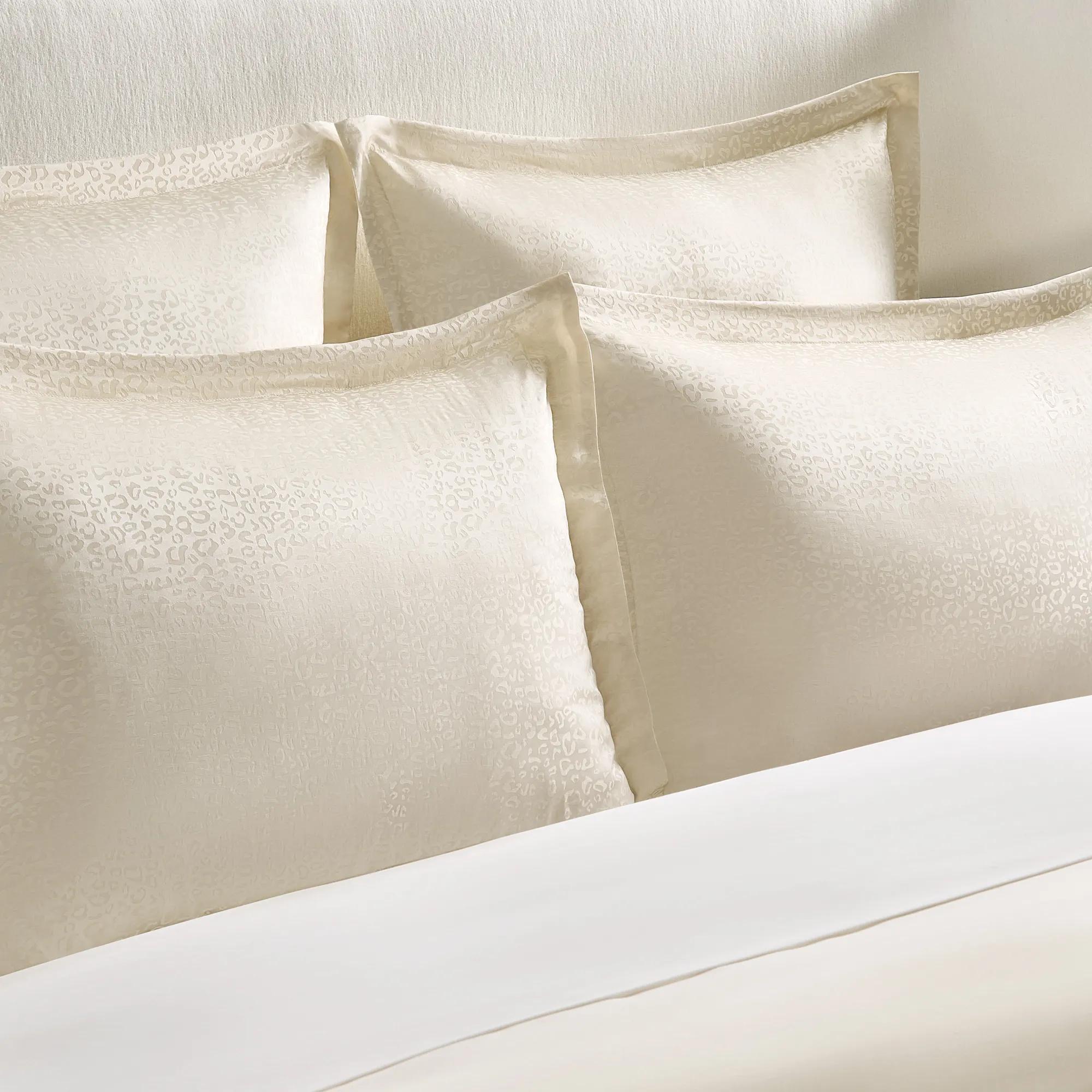 Abi Leopard Bedding Set - Soft Nude