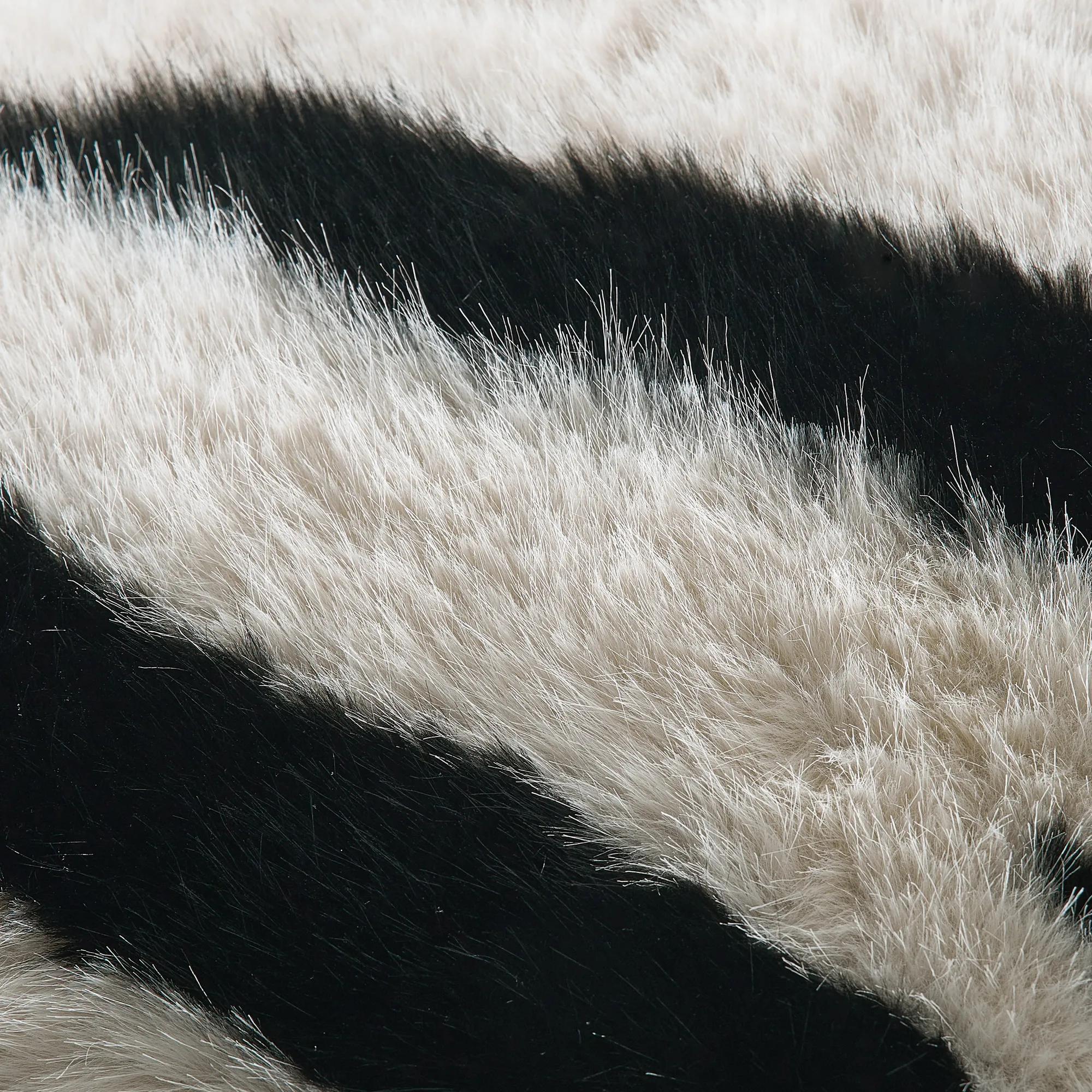 Verano Fur Pillow 22" - Black/White