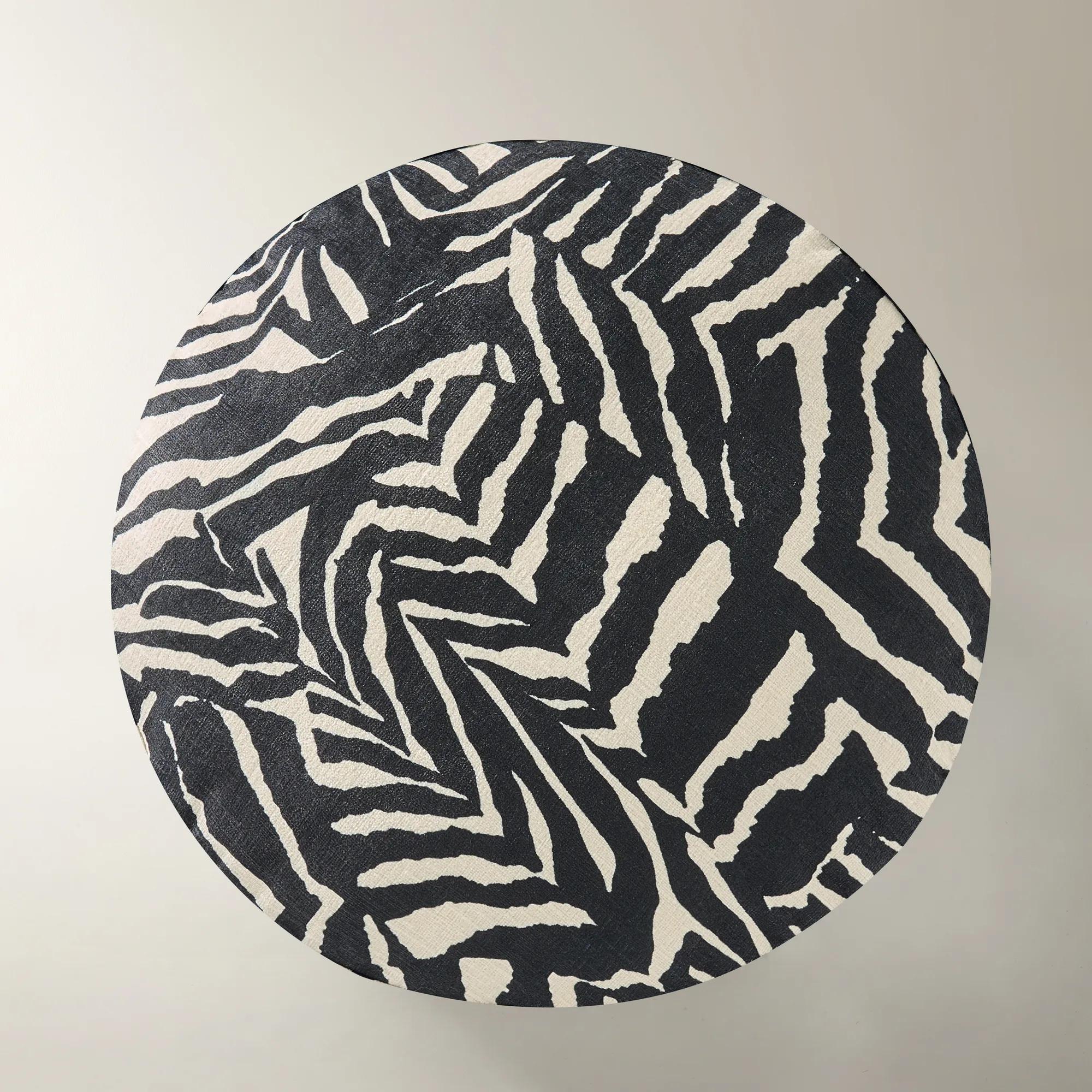 Ebba Abstract Zebra Round Pillow 15" - Black/Ivory
