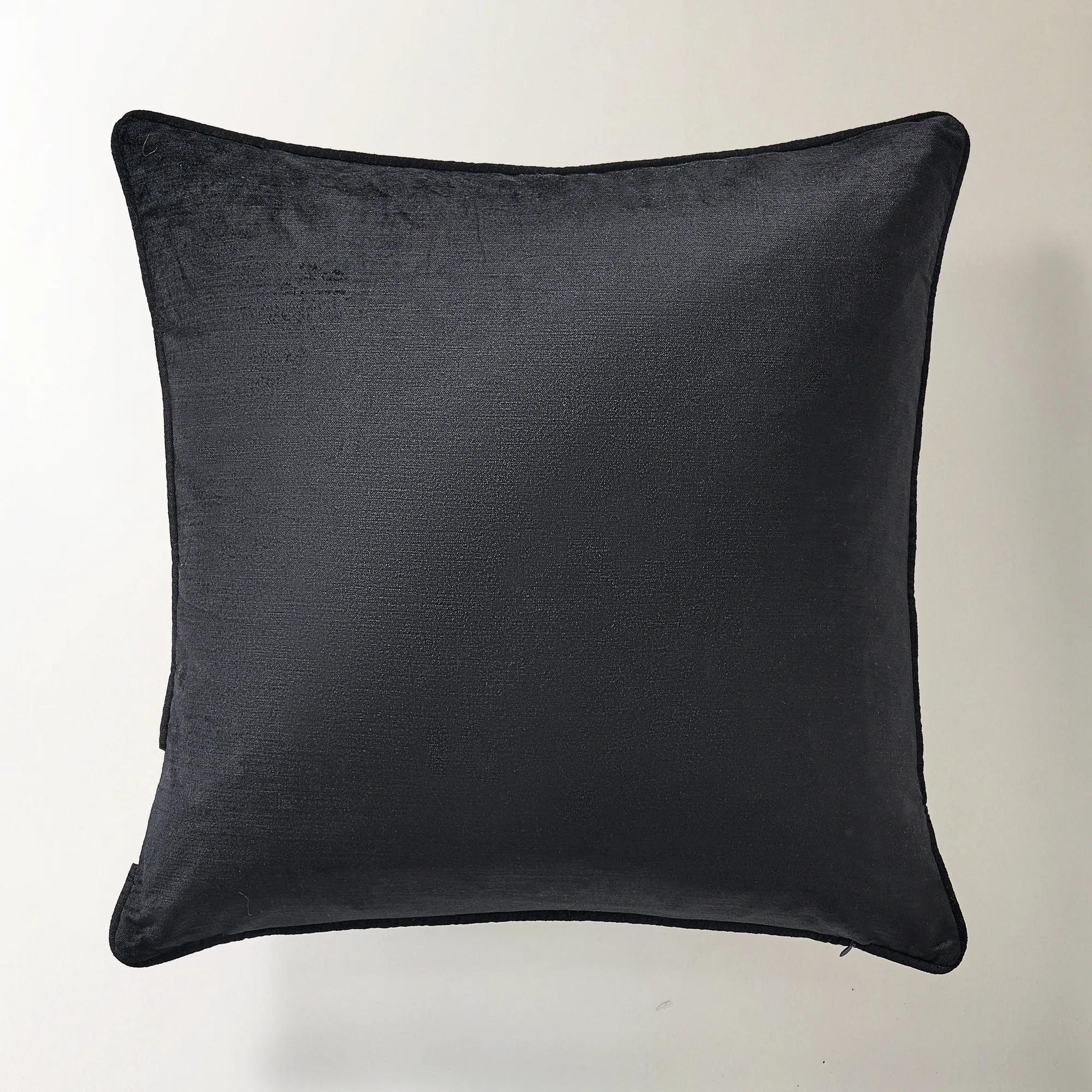 Femi Velvet Pillow 20"