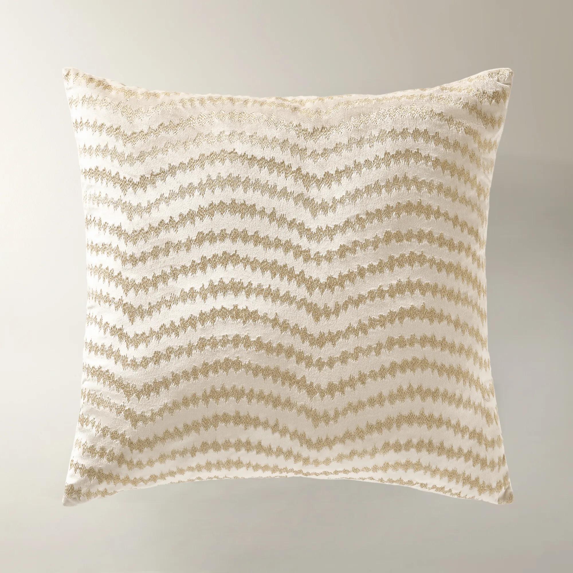 Zarin Metallic Zig Zag Velvet Pillow 22" - Cloud/Gold