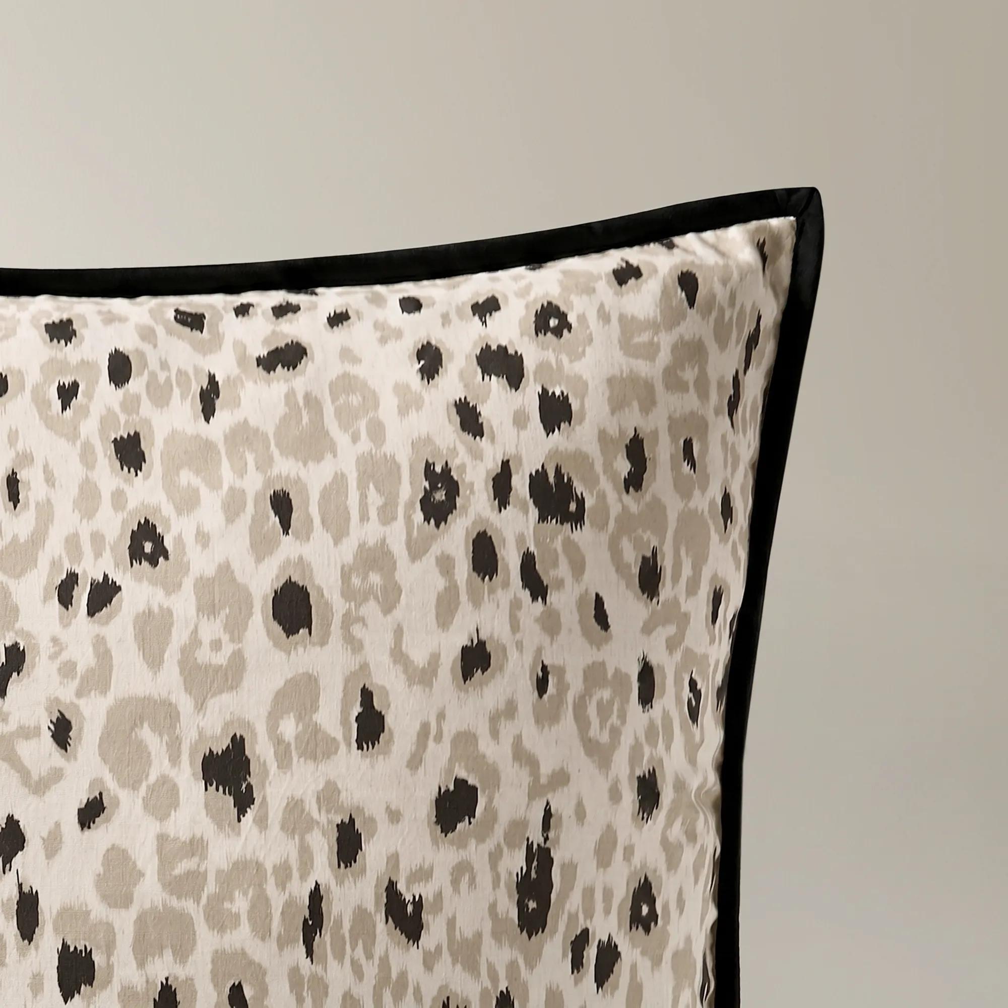 Nemera Reversible Velvet & Leopard Quilt Set - Graphite/Leopard